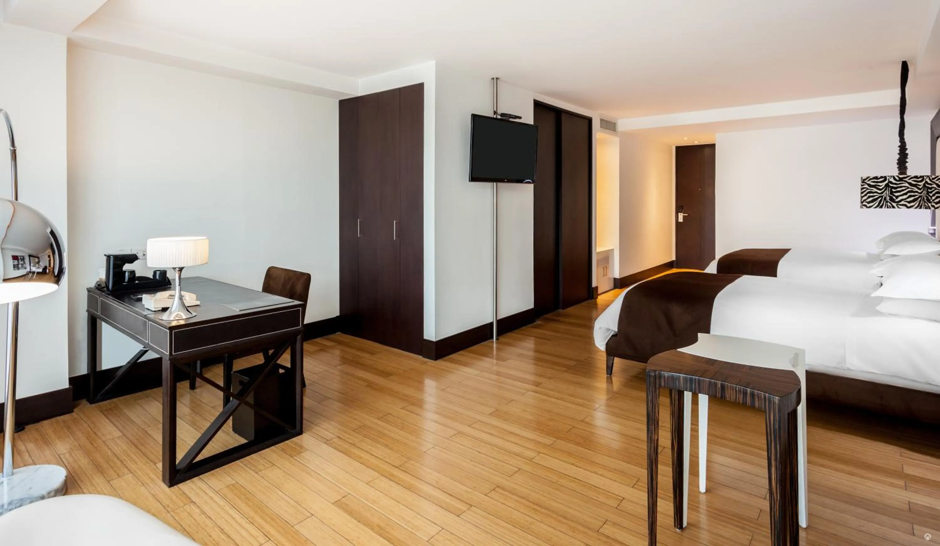 Bed in Le Parc Hotel, Beyond Stars