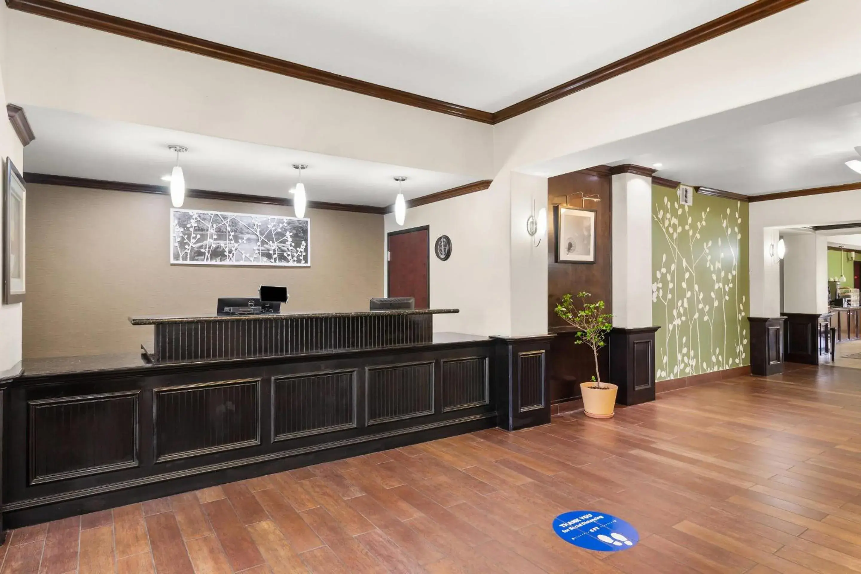 Lobby or reception in Sleep Inn & Suites Bush Intercontinental - IAH East Lobby or reception in Sleep Inn & Suites Bush Intercontinental - IAH East