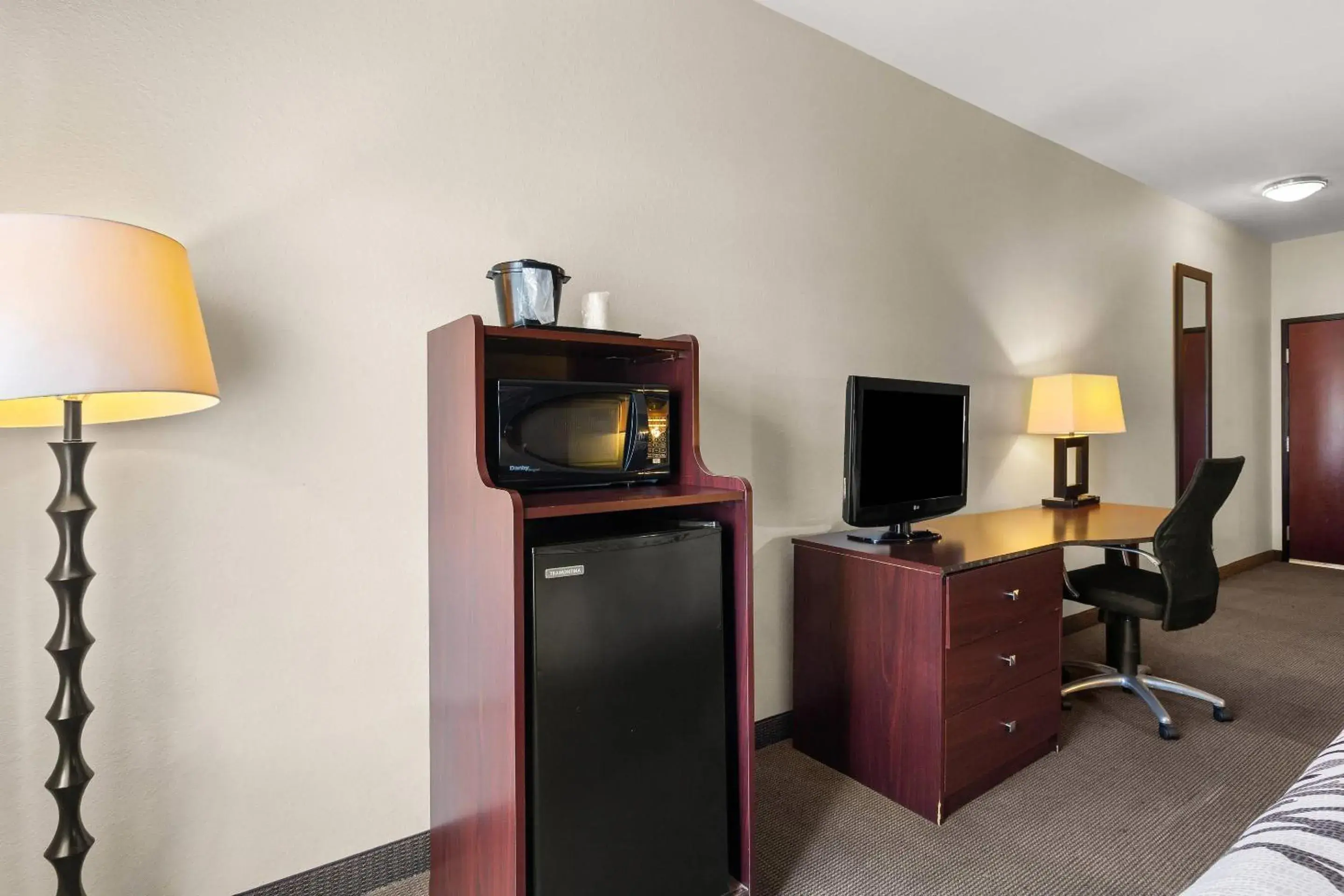 Bedroom, Bed in Sleep Inn & Suites Bush Intercontinental - IAH East Bedroom, Bed in Sleep Inn & Suites Bush Intercontinental - IAH East