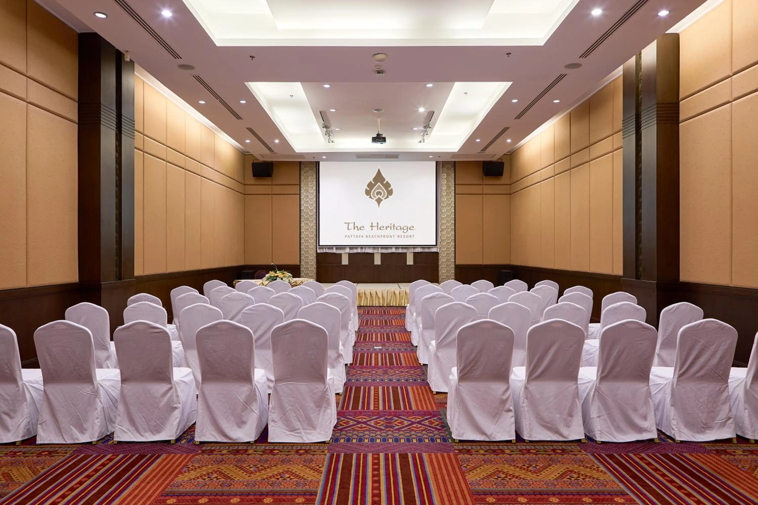 Meeting/conference room in The Heritage Pattaya Beachfront Resort