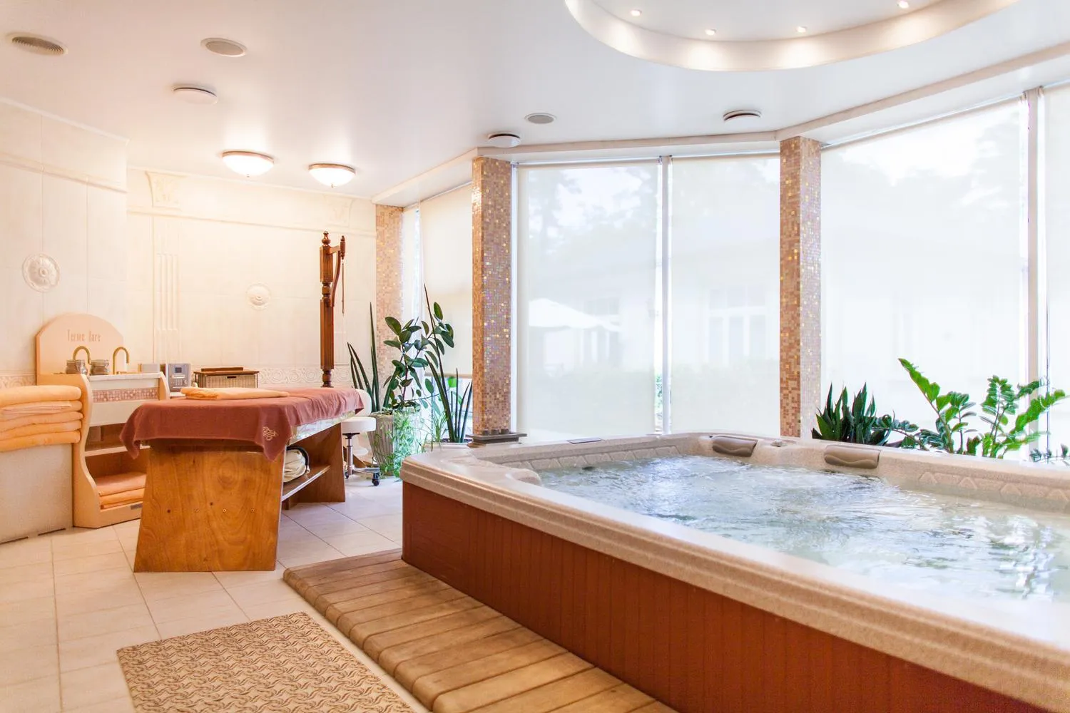 Massage in TB Palace Hotel & SPA