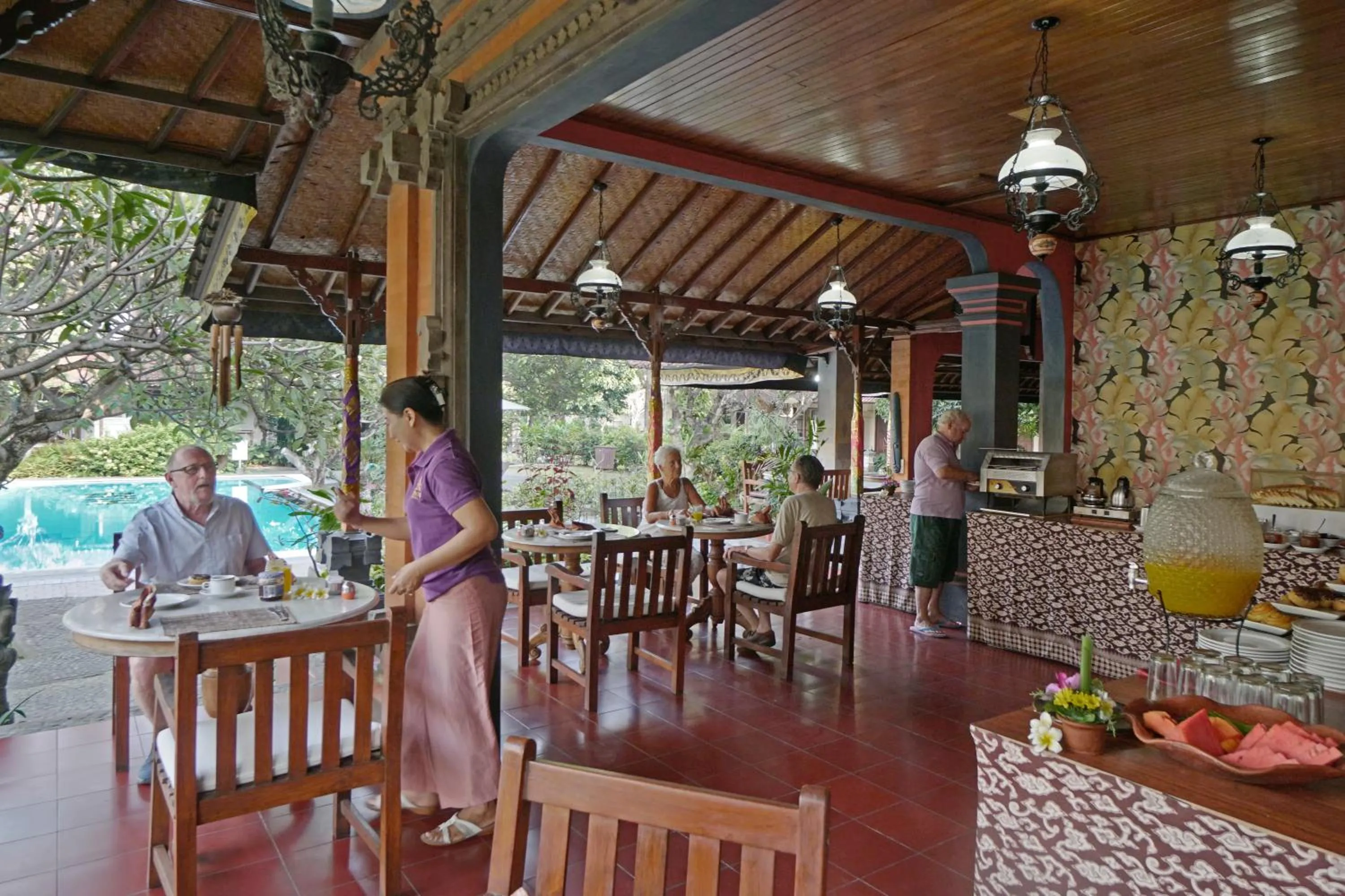 Bumas Hotel