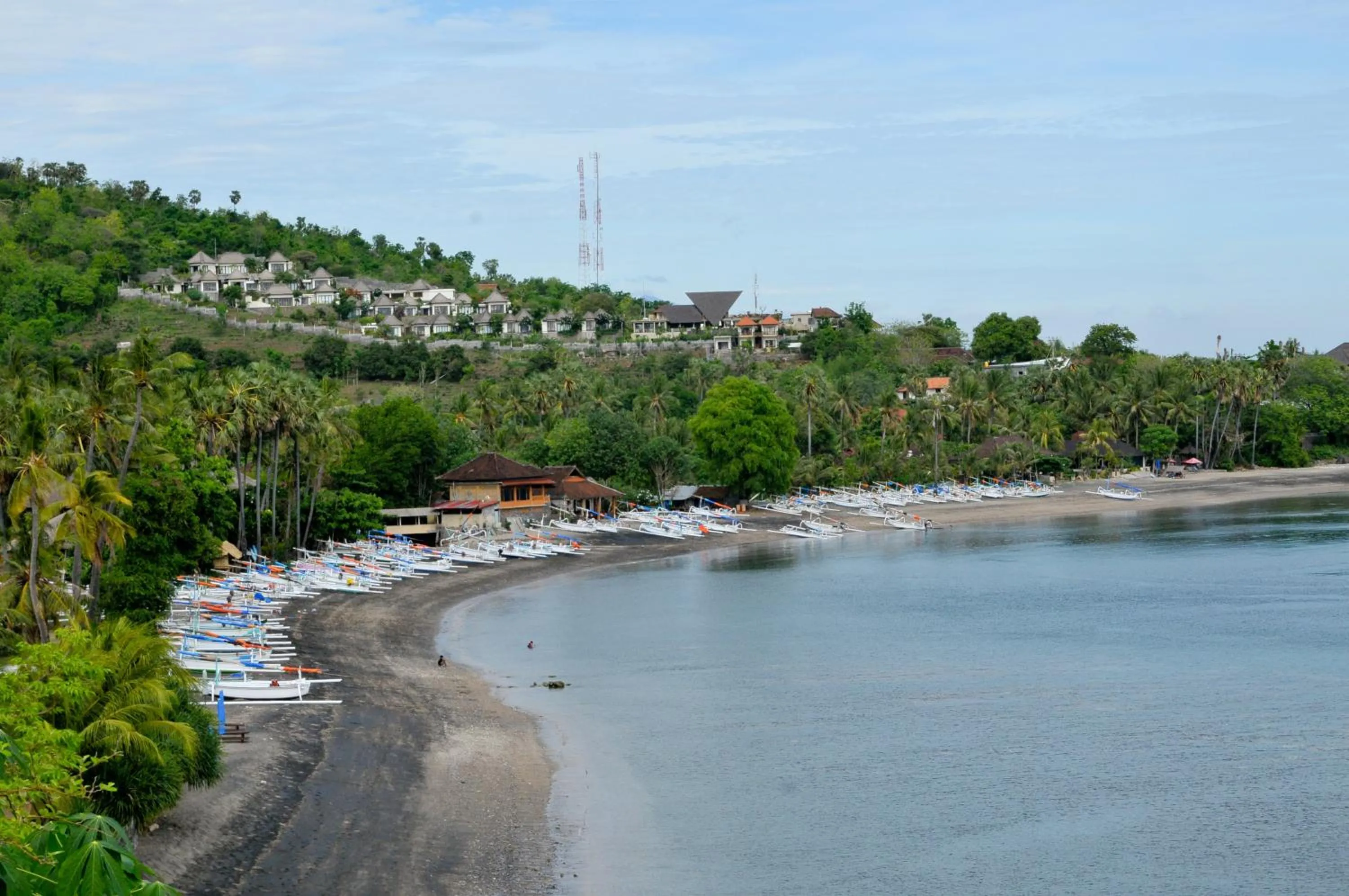 Beach in Coral View Villas