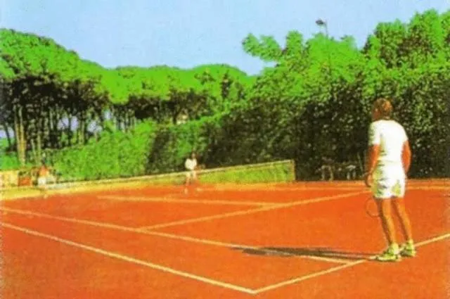 Tennis court in Hotel Ismaele