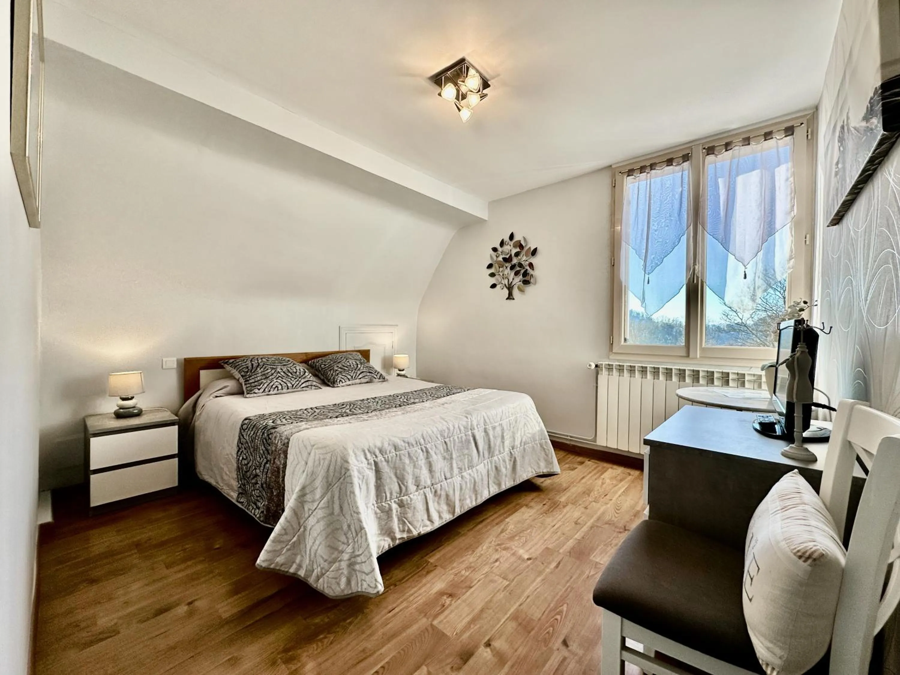 Bed in La Roseraie