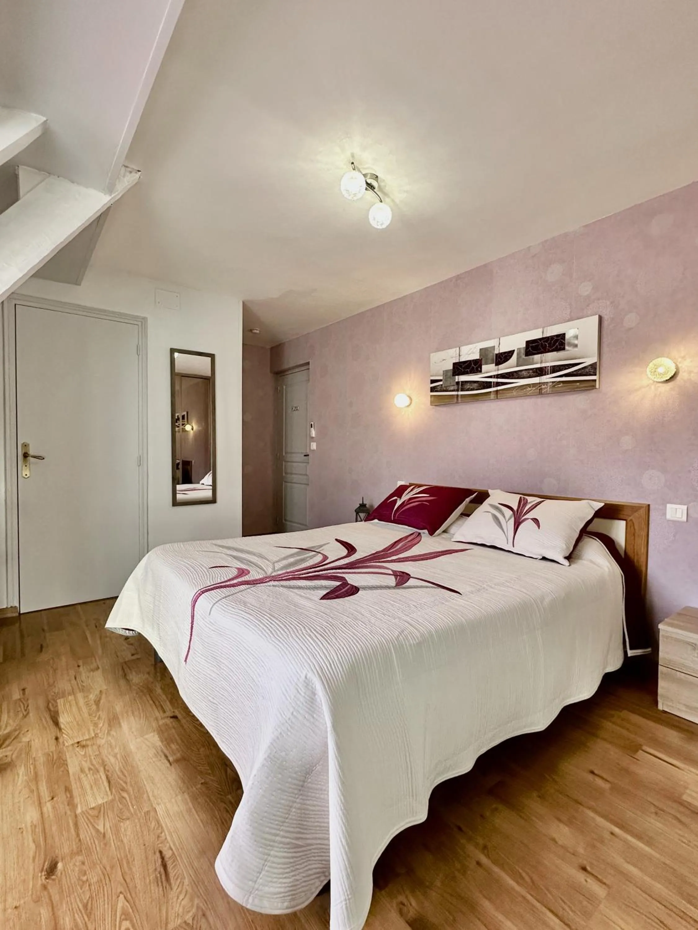 Bed in La Roseraie