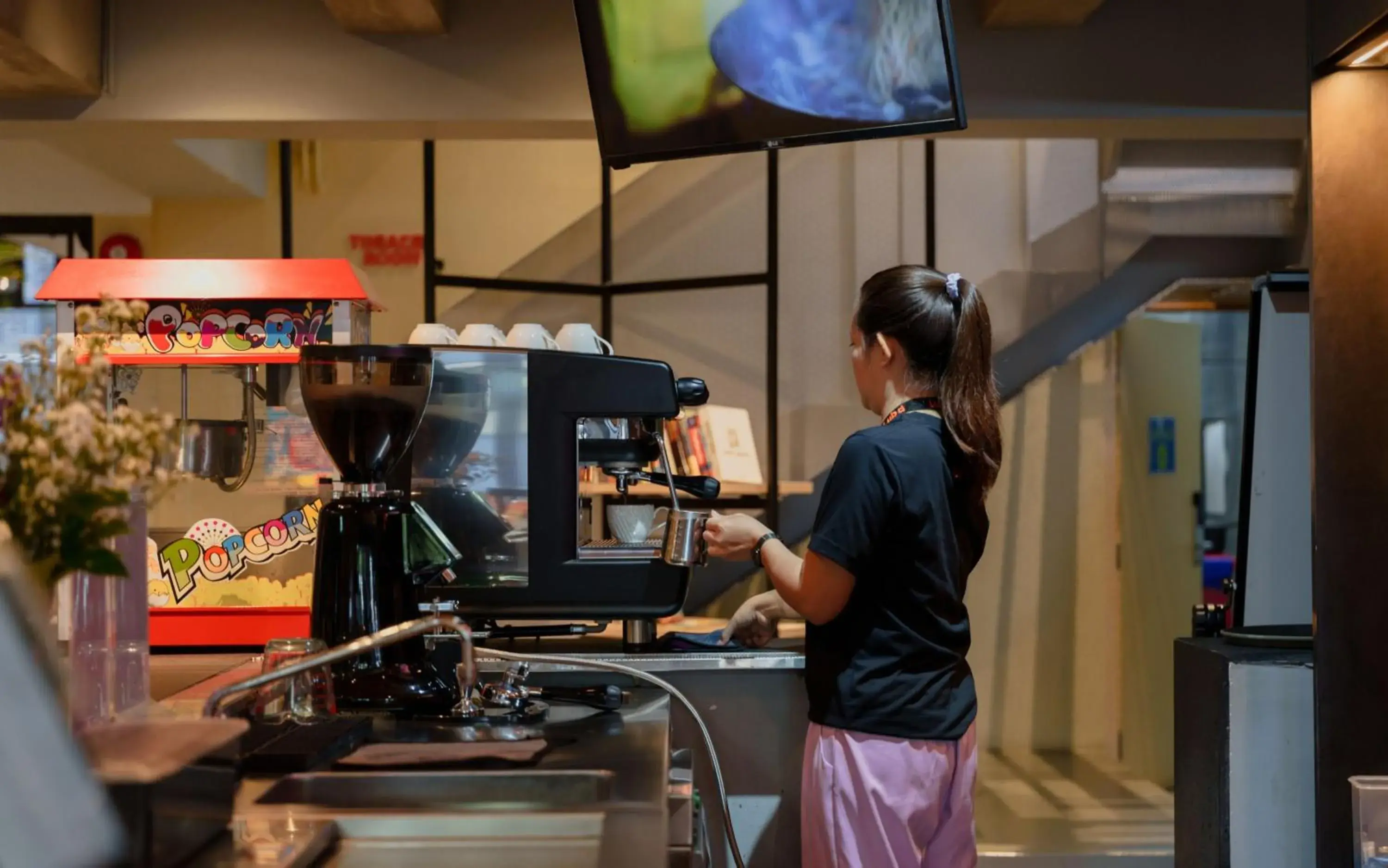 Food and drinks in Lub d Bangkok Siam - New Look, Across from MBK & Skytrain Access Food and drinks in Lub d Bangkok Siam - New Look, Across from MBK & Skytrain Access