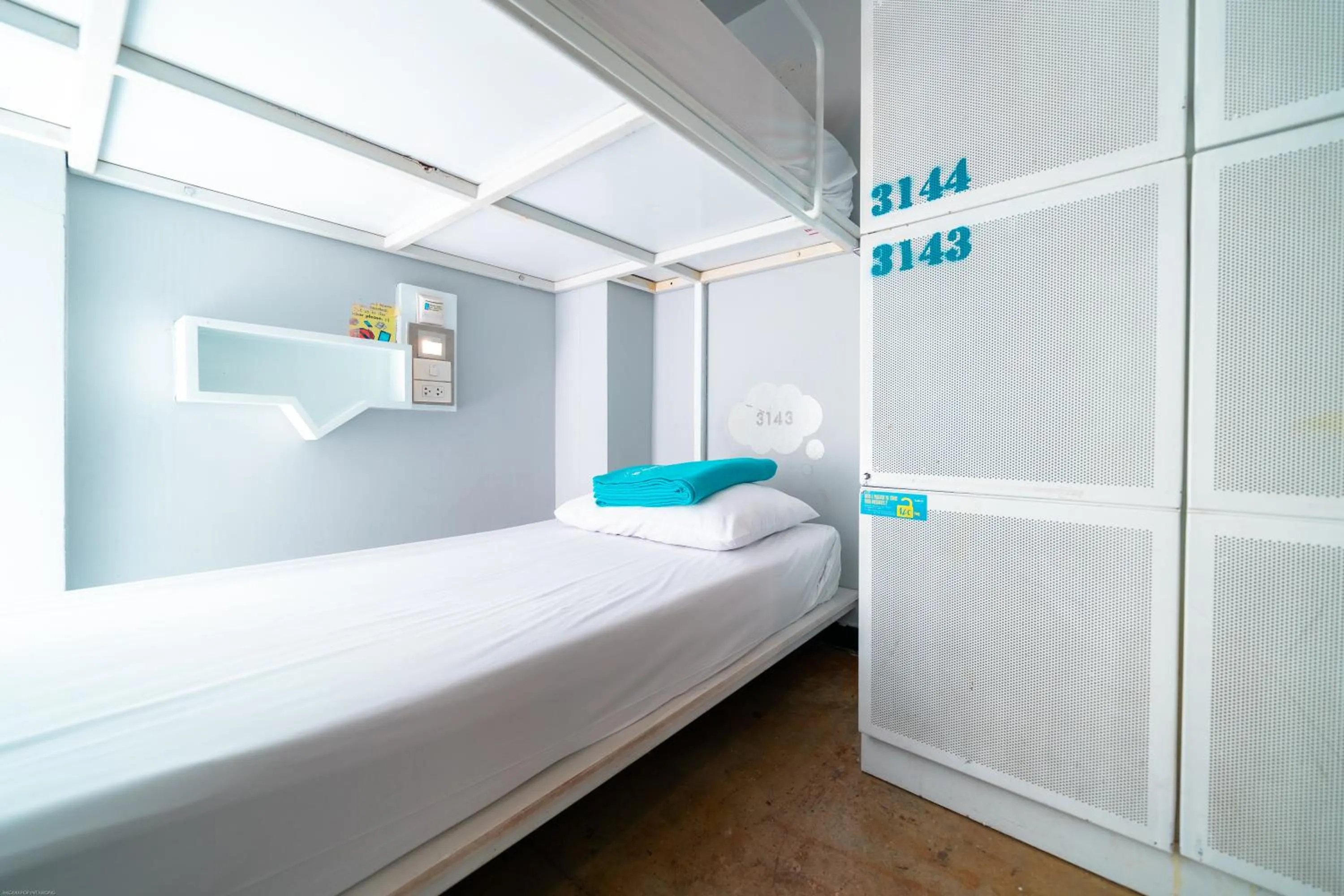 Bed in Lub d Bangkok Siam - Opposite MBK & Next to Skytrain - Perfect for shopping lovers!