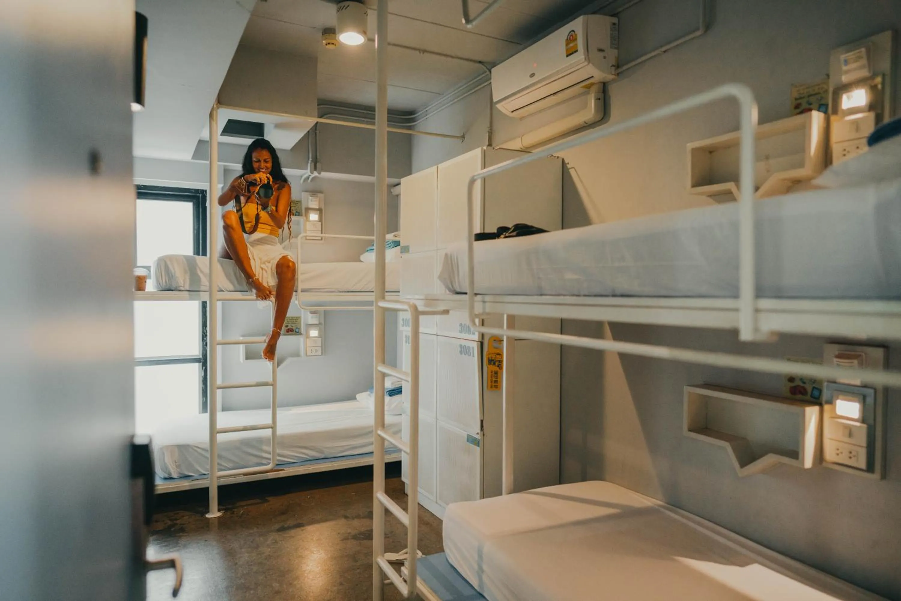 Bed in Lub d Bangkok Siam - Opposite MBK & Next to Skytrain - Perfect for shopping lovers!