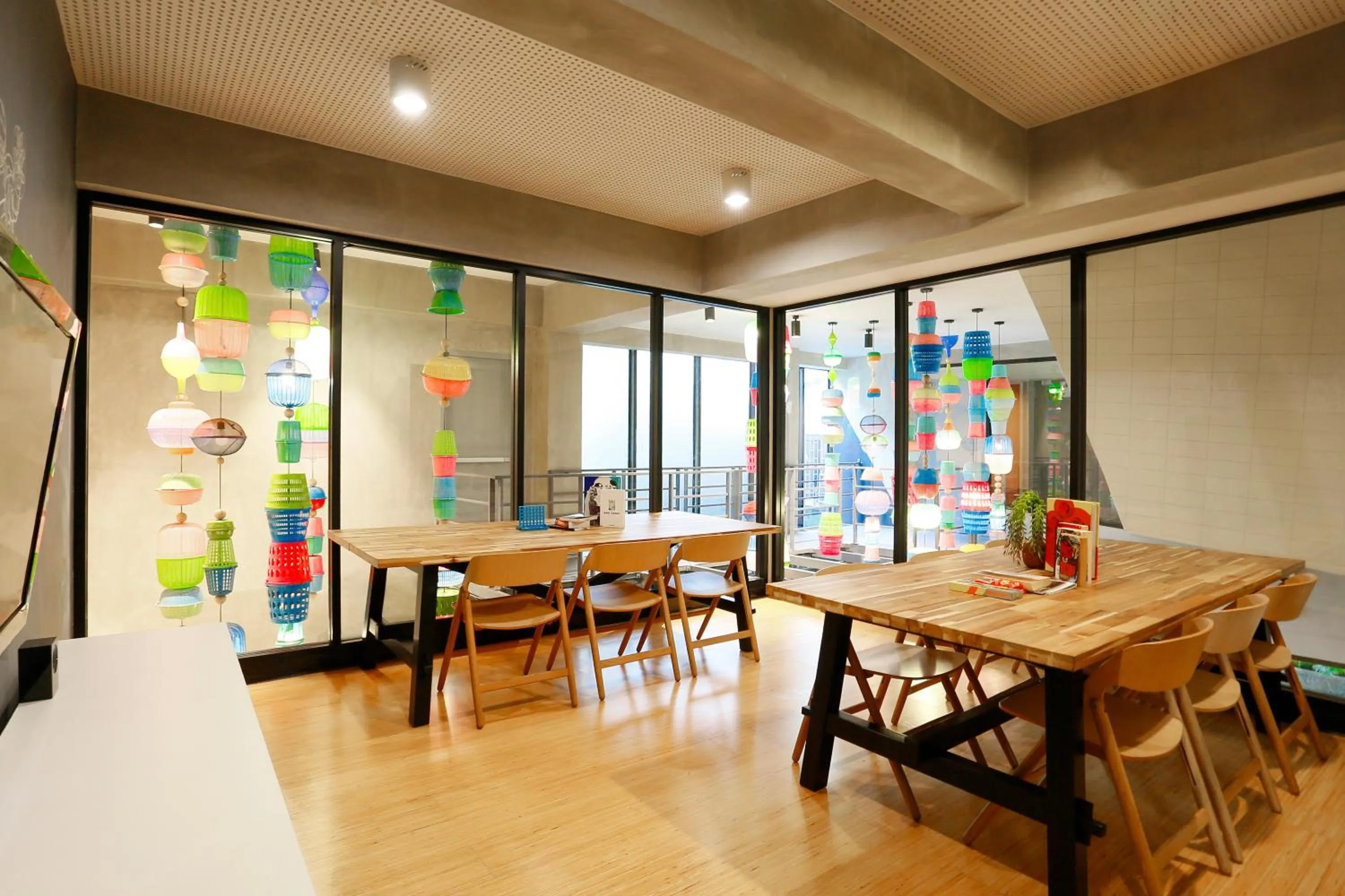 Meeting/conference room in Lub d Bangkok Siam - Opposite MBK & Next to Skytrain - Perfect for shopping lovers!