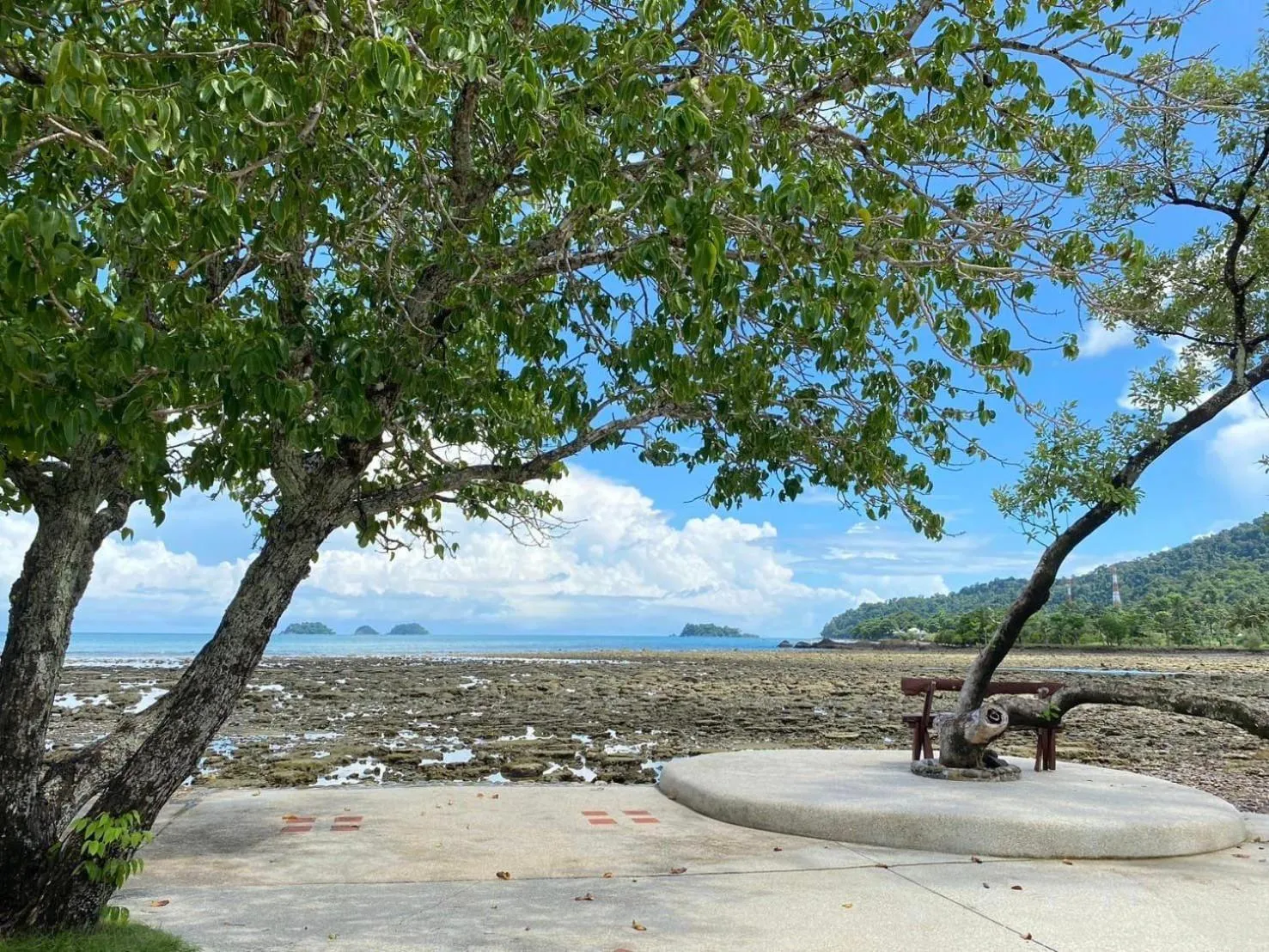 Koh Chang Bailan Beach Resort