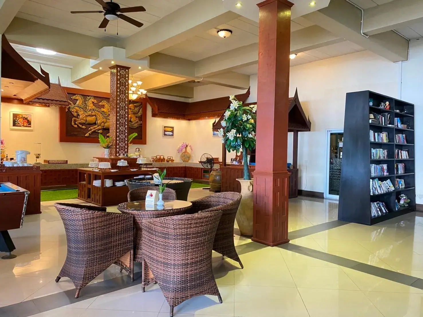 Restaurant/places to eat in Koh Chang Bailan Beach Resort Restaurant/places to eat in Koh Chang Bailan Beach Resort