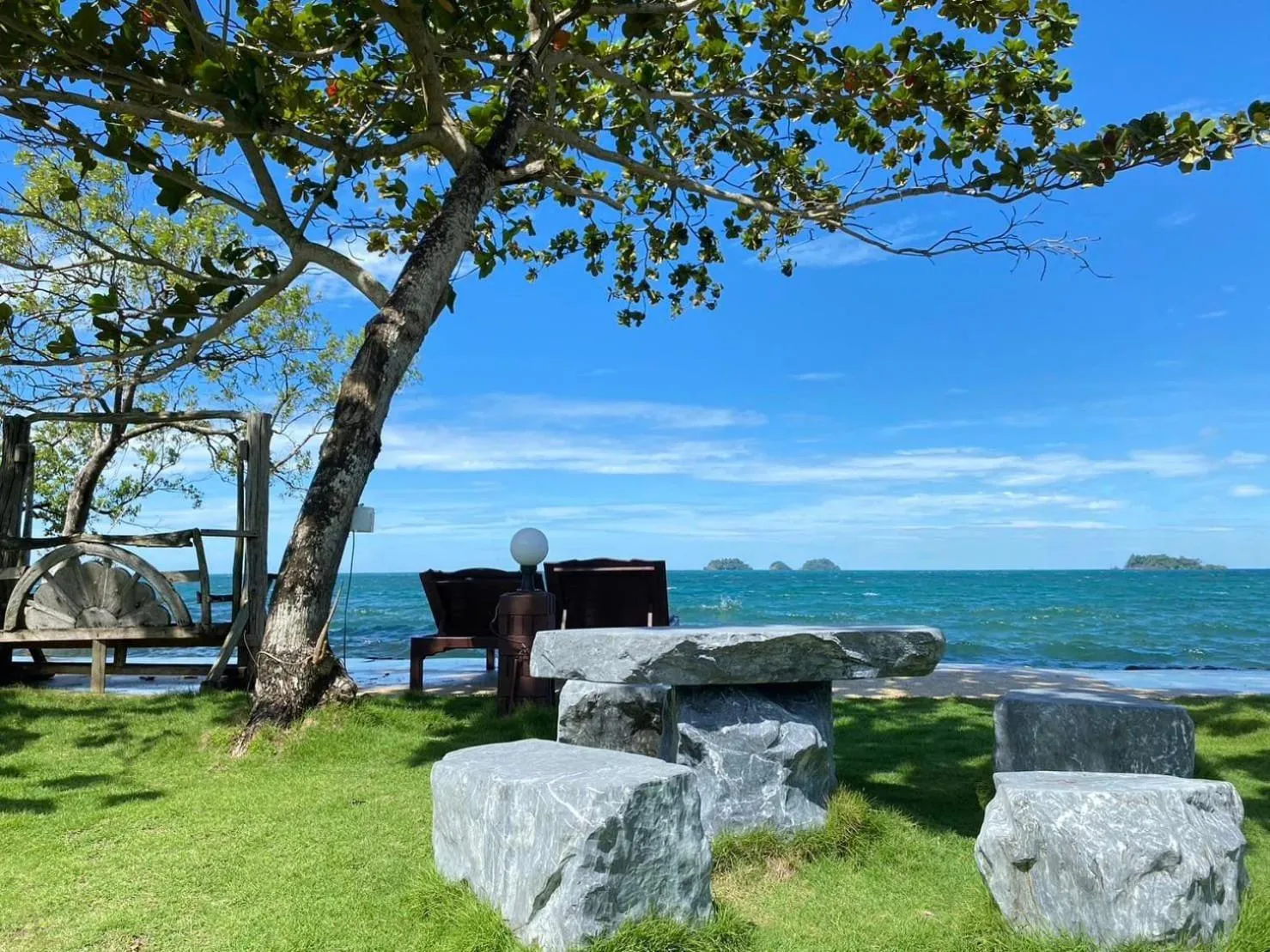 Koh Chang Bailan Beach Resort