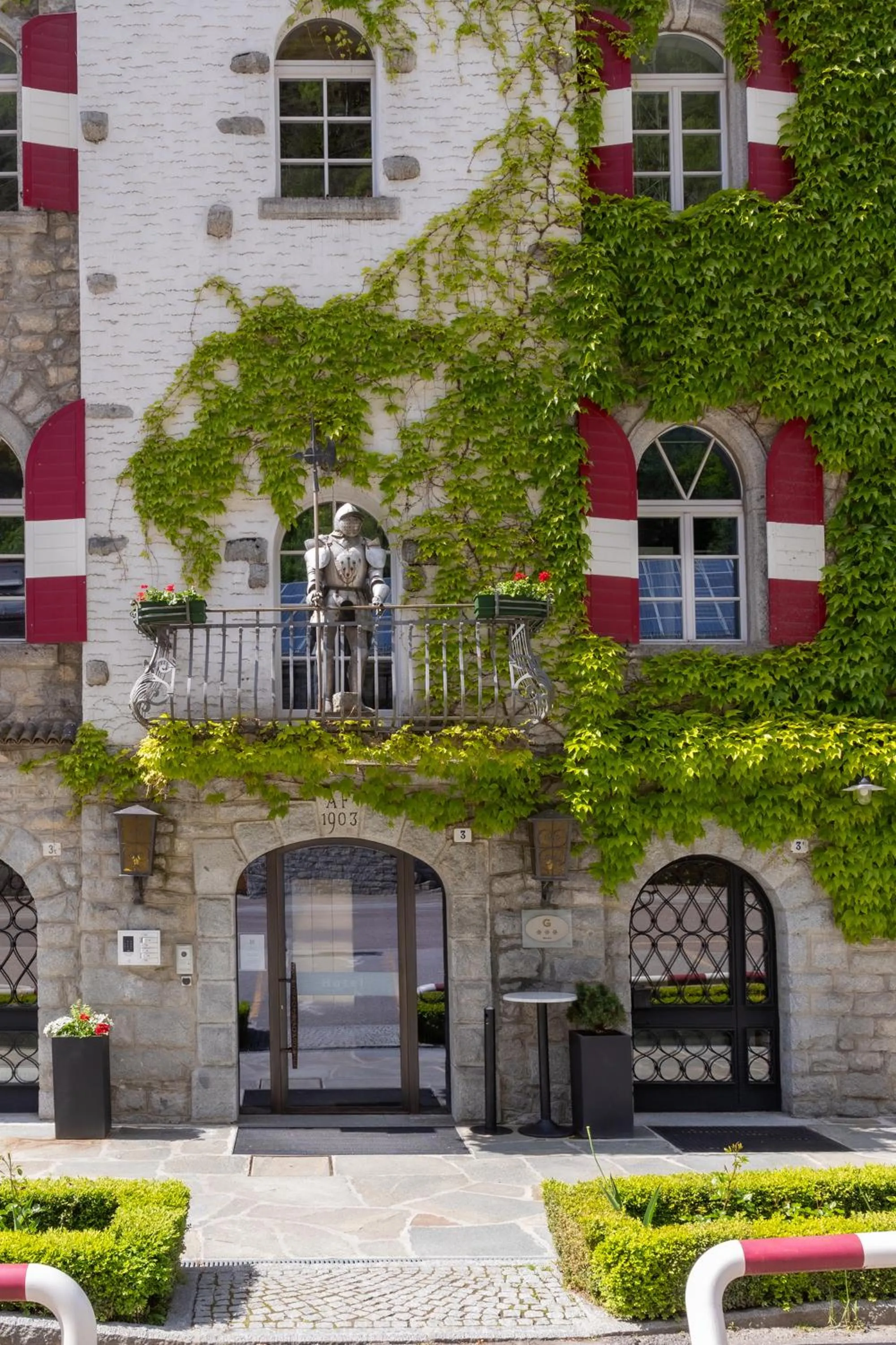 Property building in Hotel Sachsenklemme