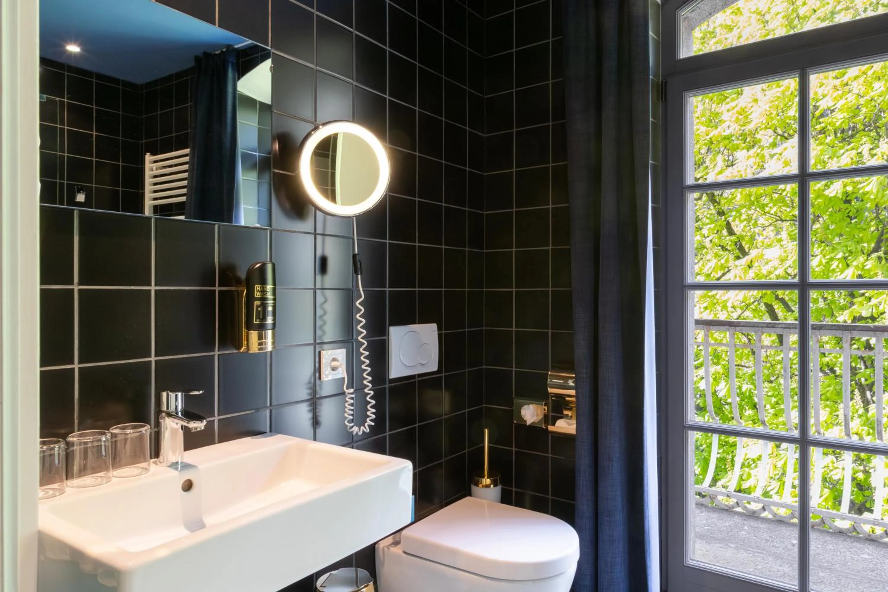 Toilet in Hotel Sachsenklemme