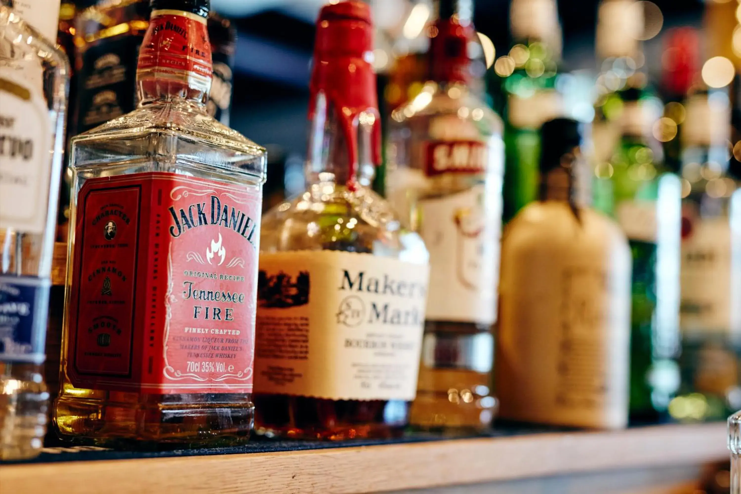 Restaurant/places to eat in Tŷ Magor Restaurant/places to eat in Tŷ Magor