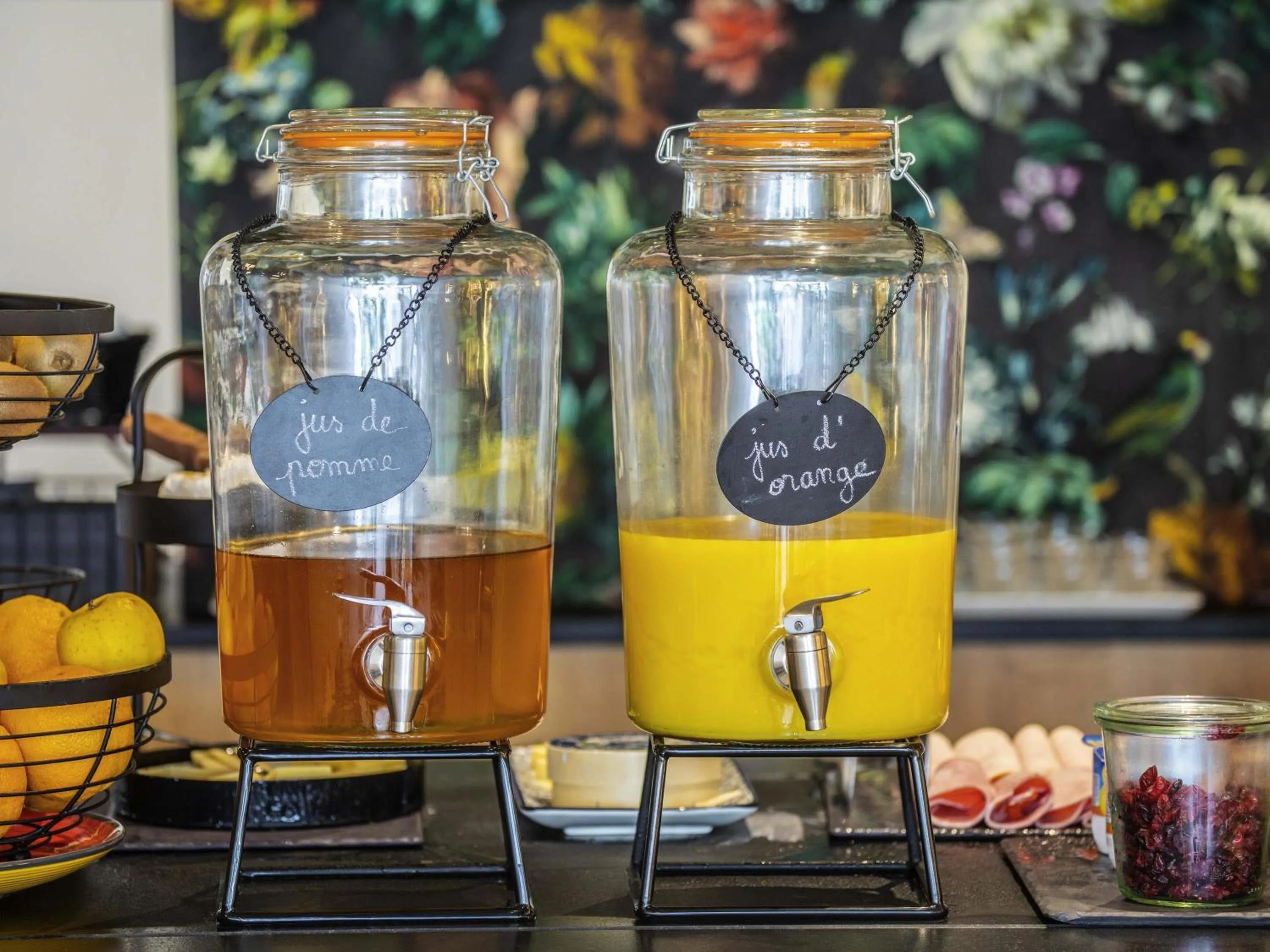 Breakfast in ibis Brest Centre