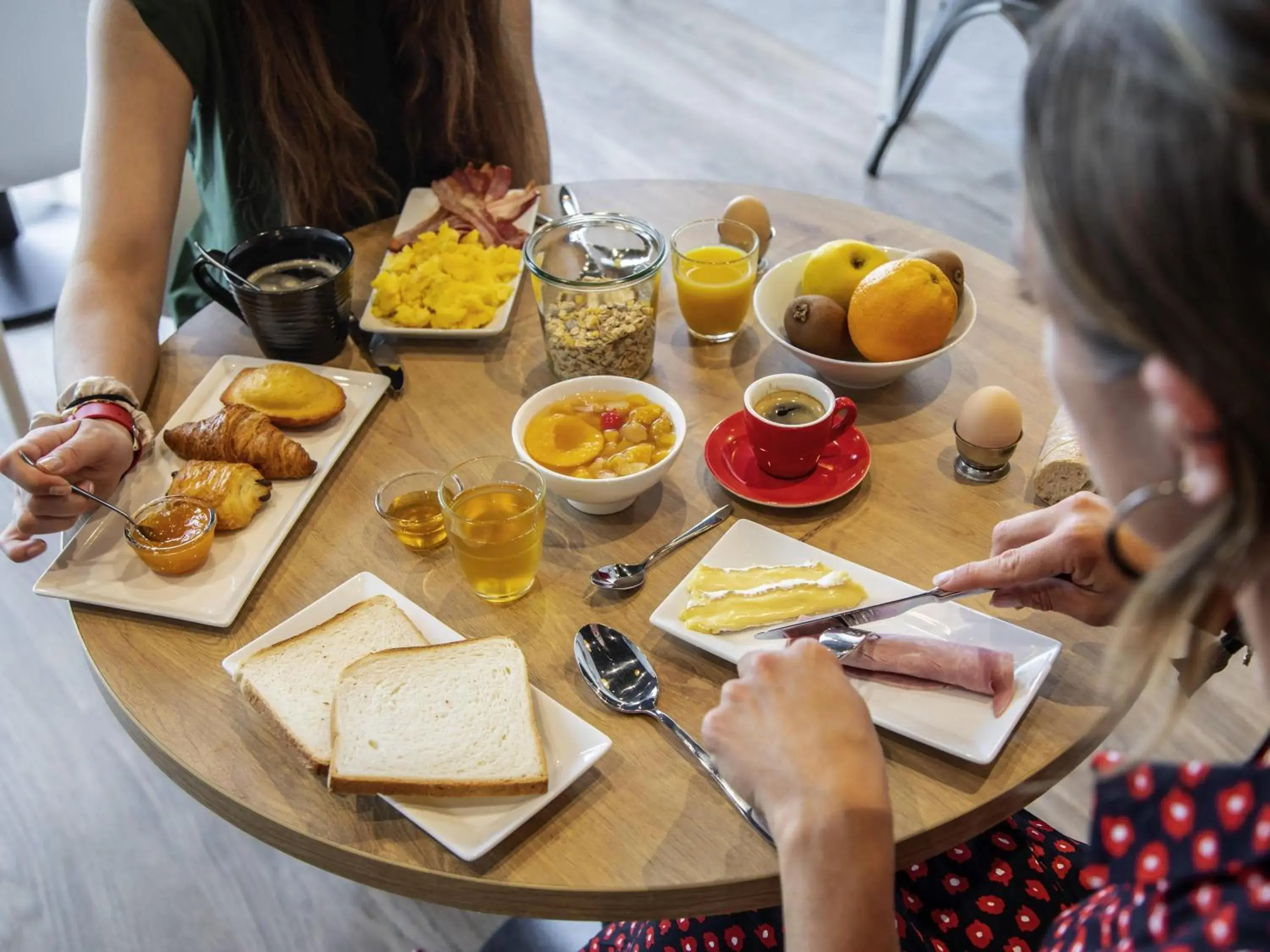 Breakfast in ibis Brest Centre Breakfast in ibis Brest Centre