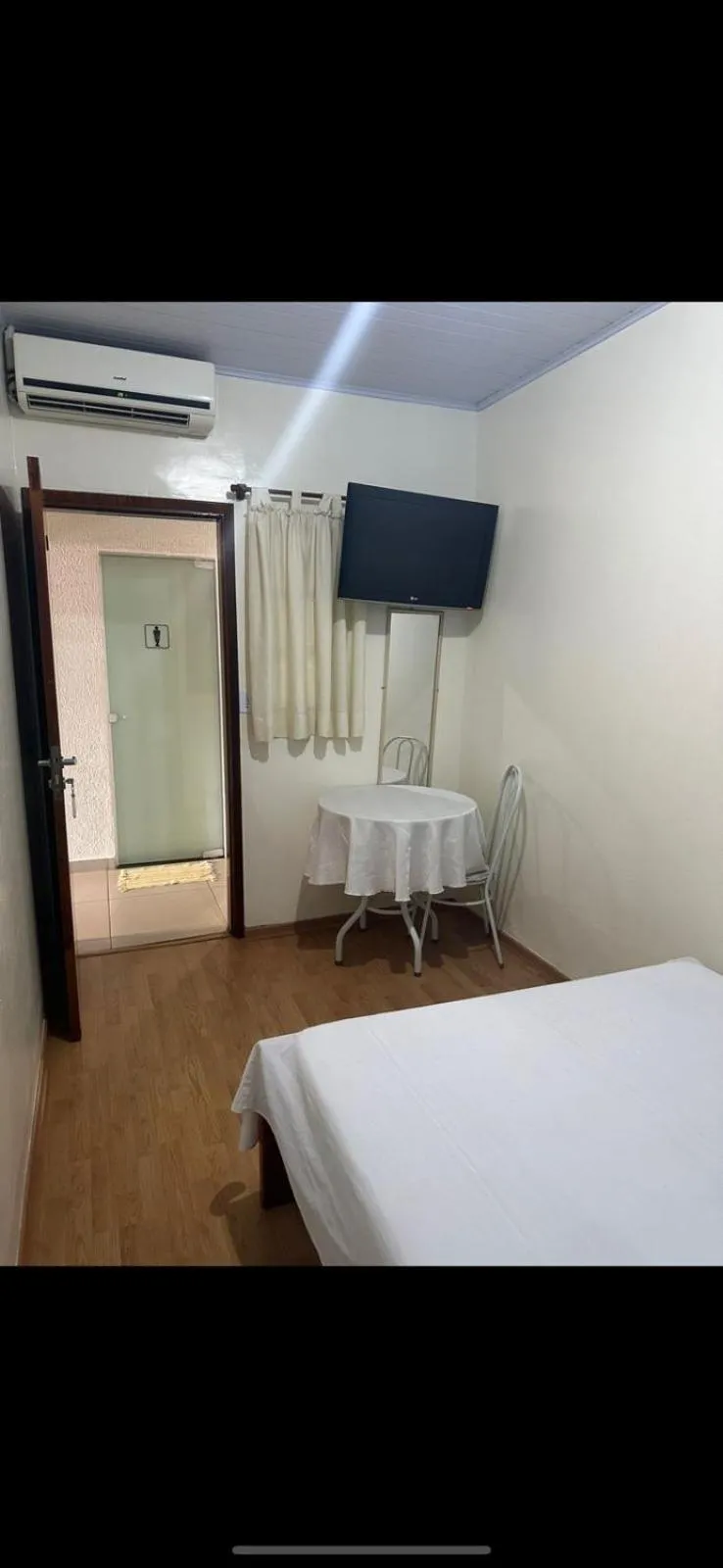 Hotel Lara's
