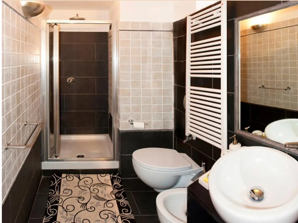 Bathroom in Affittacamere Monterosso 5 Terre