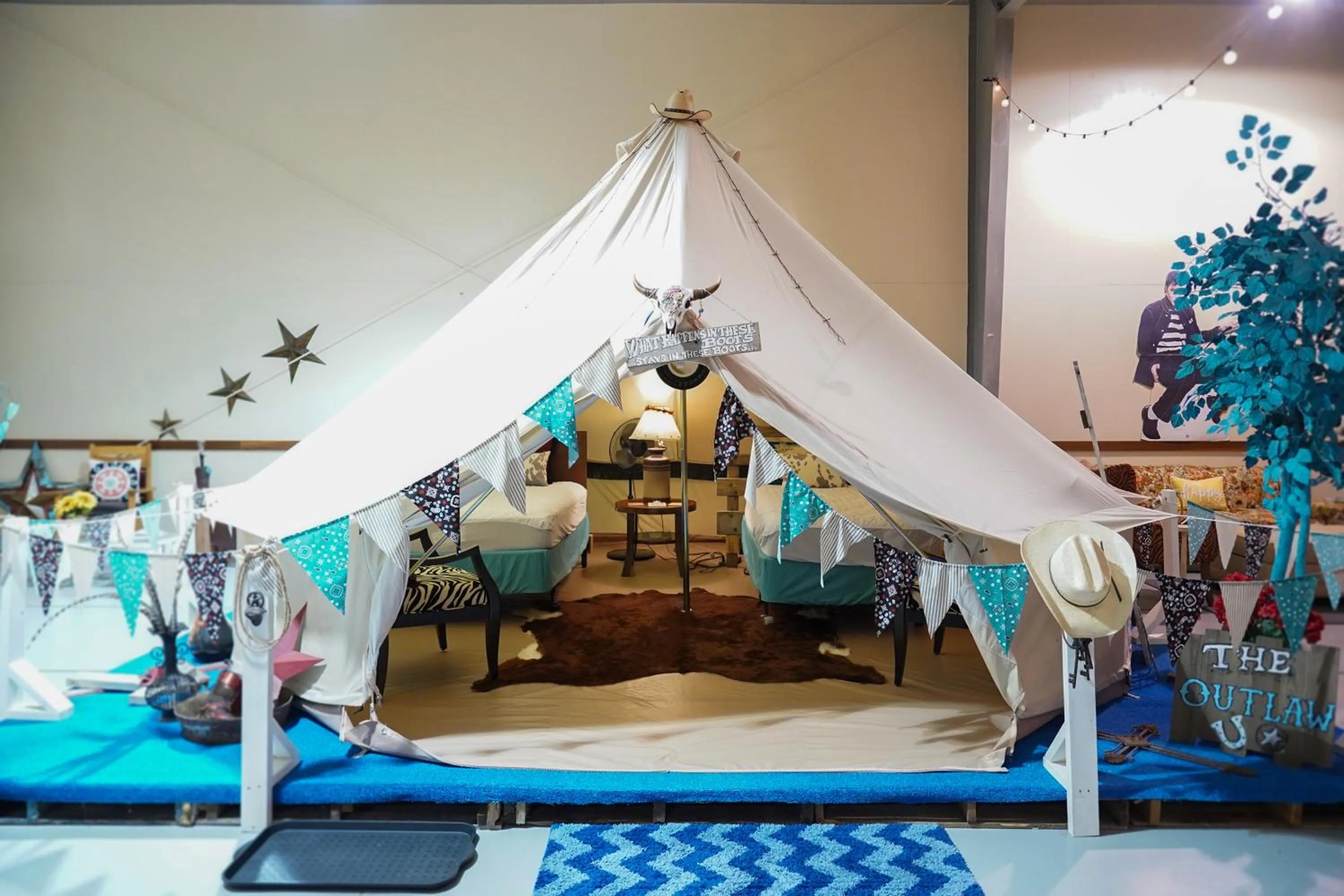 Bedroom in Lone Star Glamp Inn