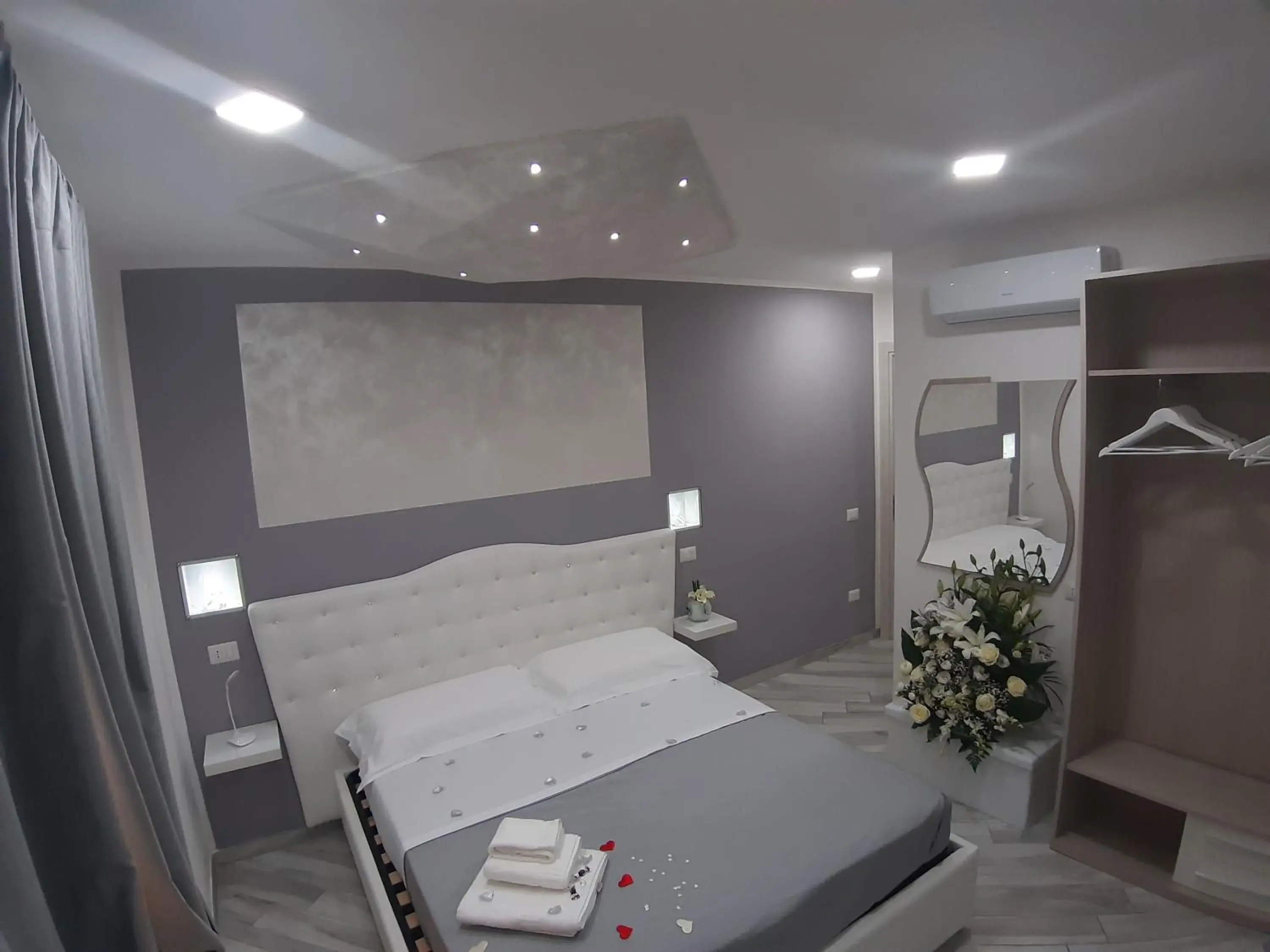 Double Room with Private Bathroom in Il Diamante Double Room with Private Bathroom in Il Diamante