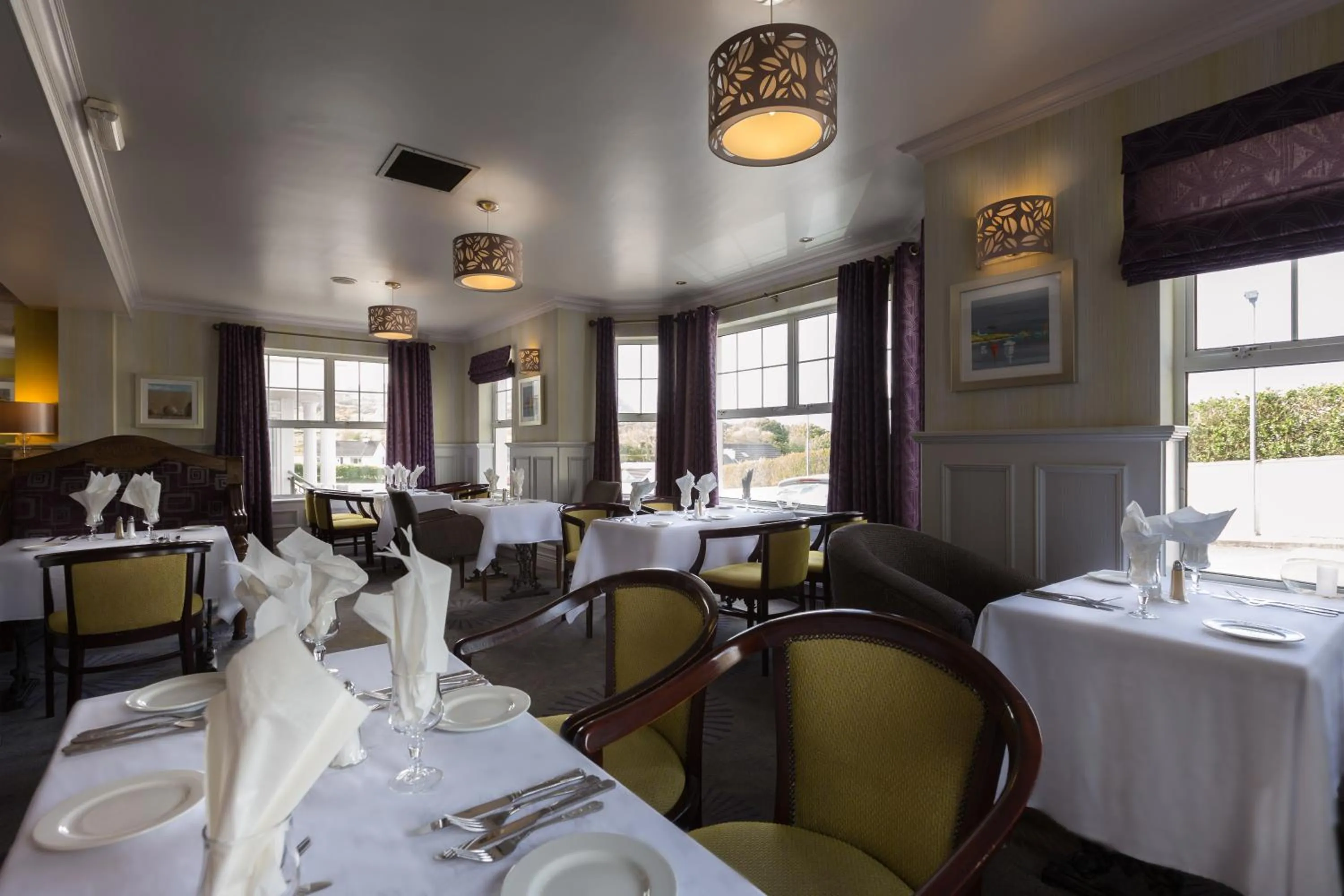 Restaurant/places to eat in Ballyliffin Hotel