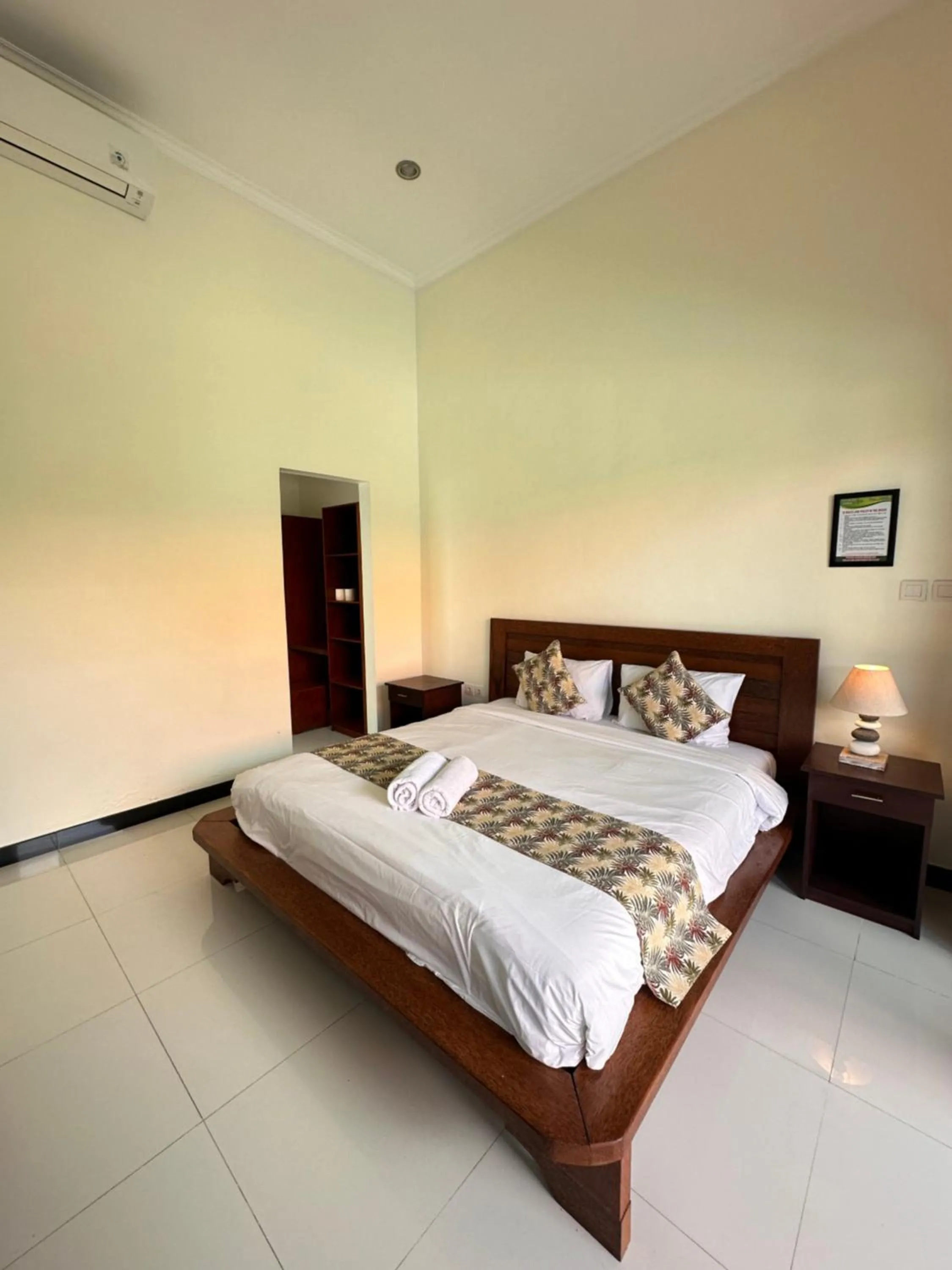 Bed in Plawa Bali Guest House