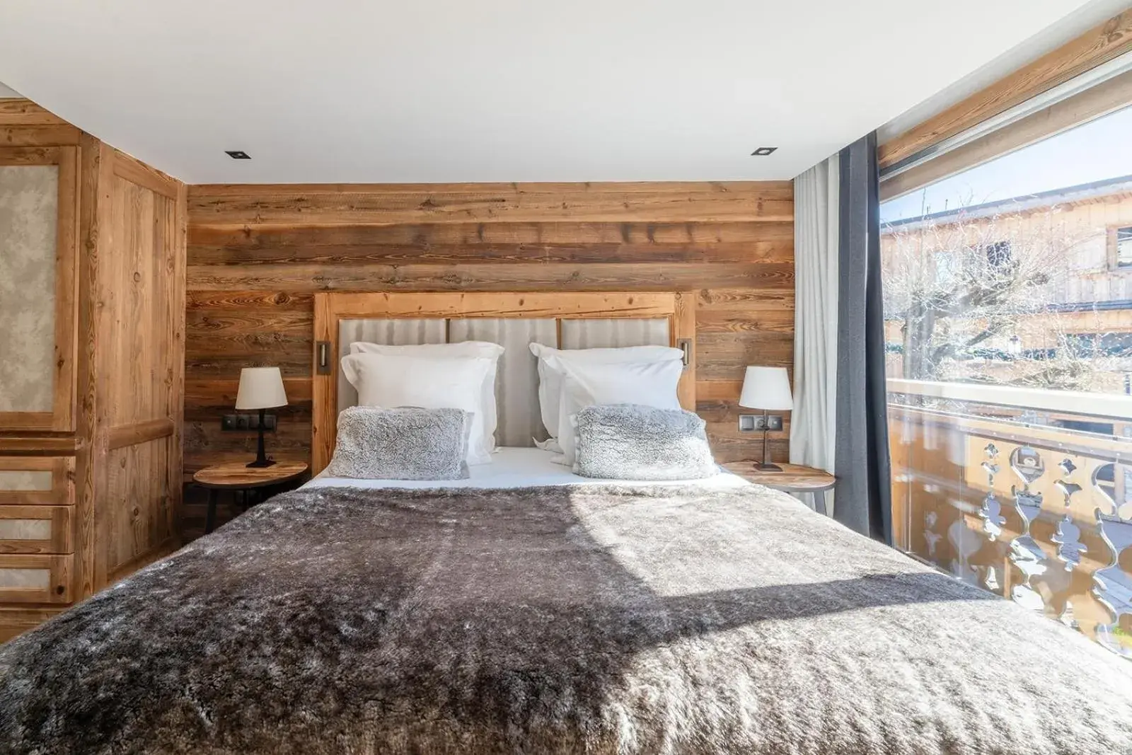 Bed in Hôtel Les Peupliers Bed in Hôtel Les Peupliers