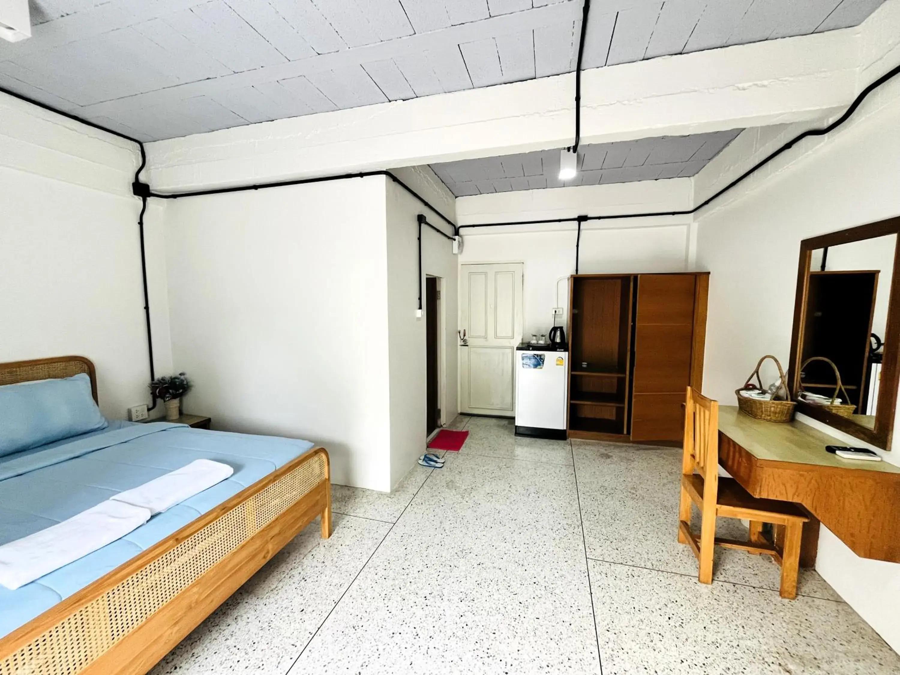 Photo of the whole room, Bed in Bangsaphan Resort Photo of the whole room, Bed in Bangsaphan Resort