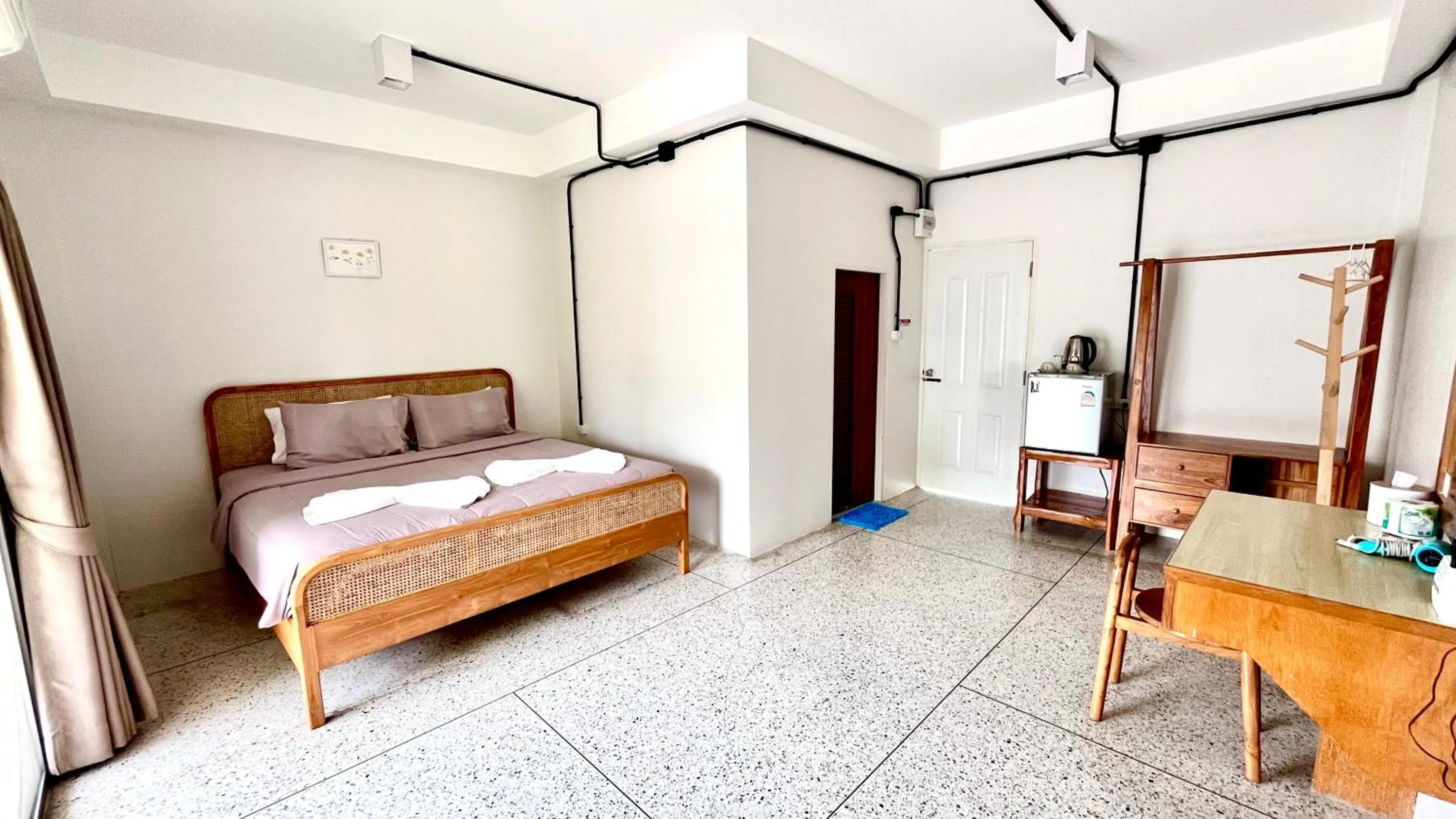 Bed in Bangsaphan Resort