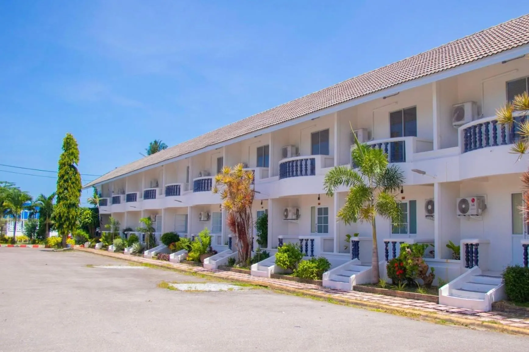 Property building in Bangsaphan Resort