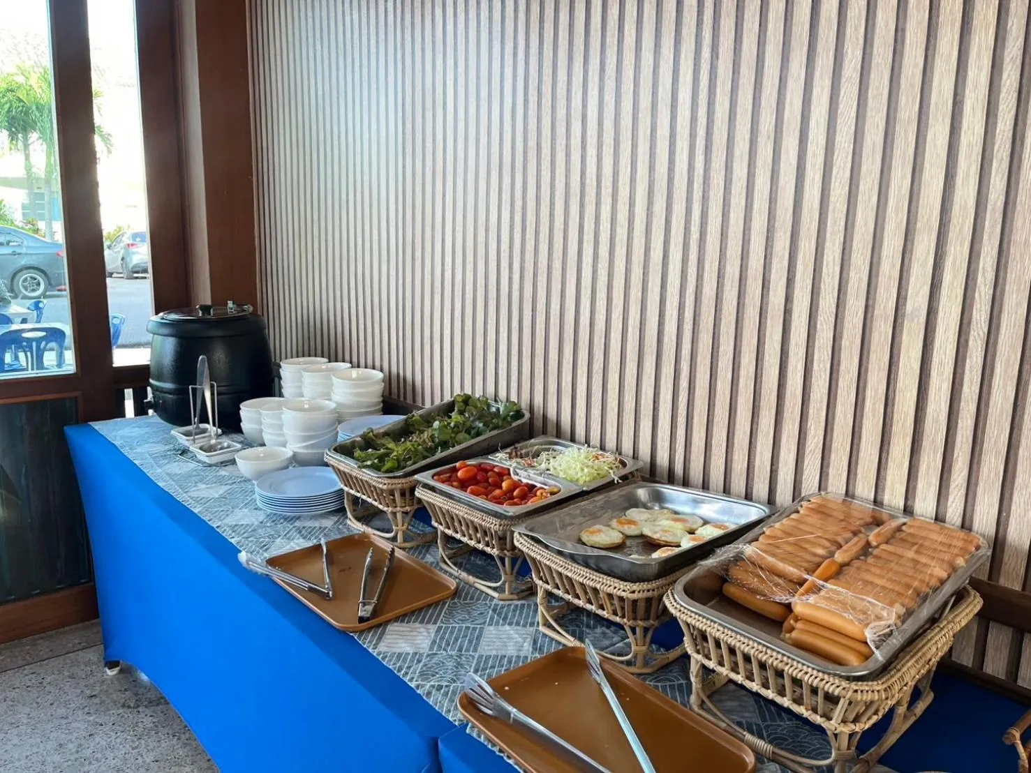 Breakfast in Bangsaphan Resort