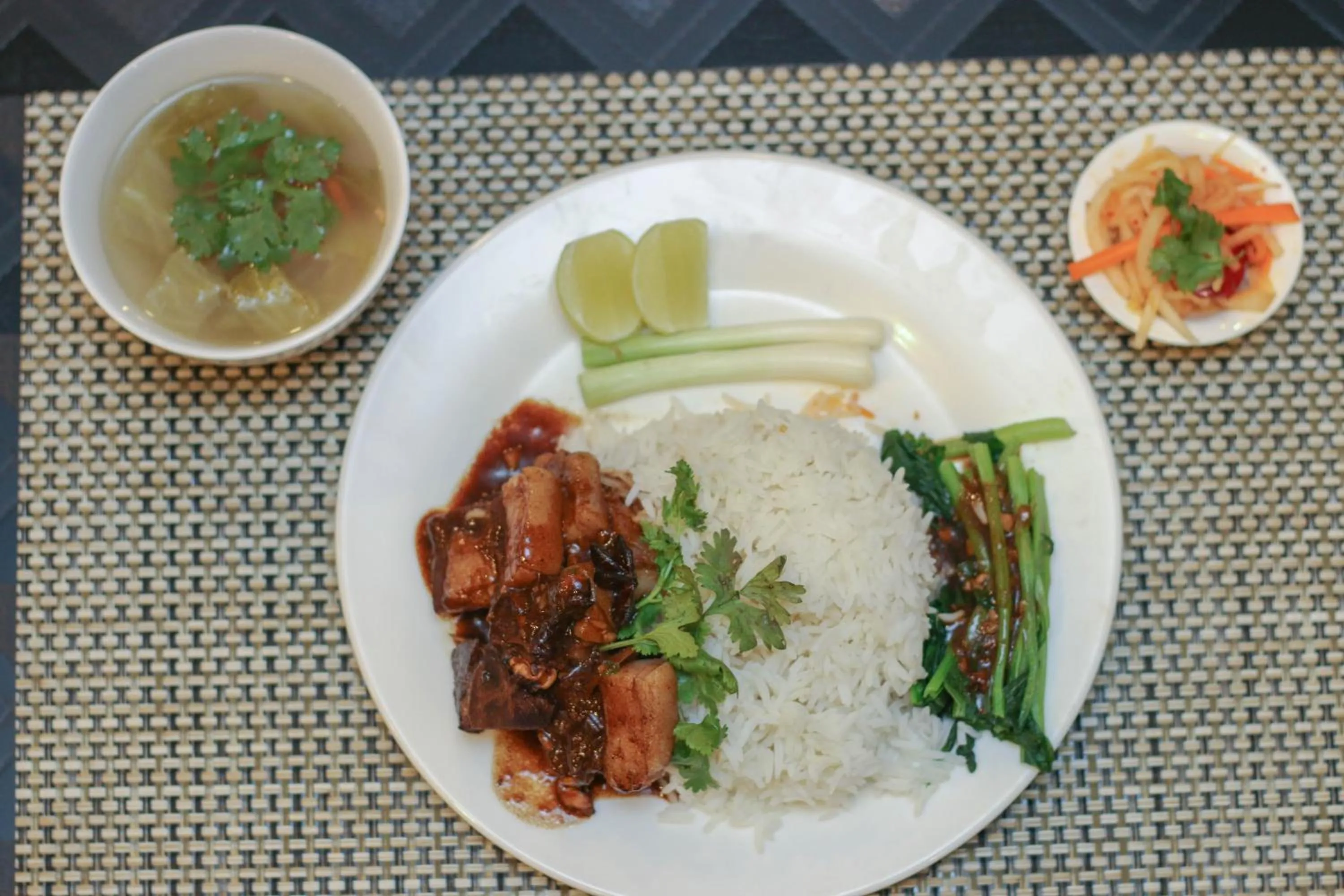 Breakfast in Hotel Buddy