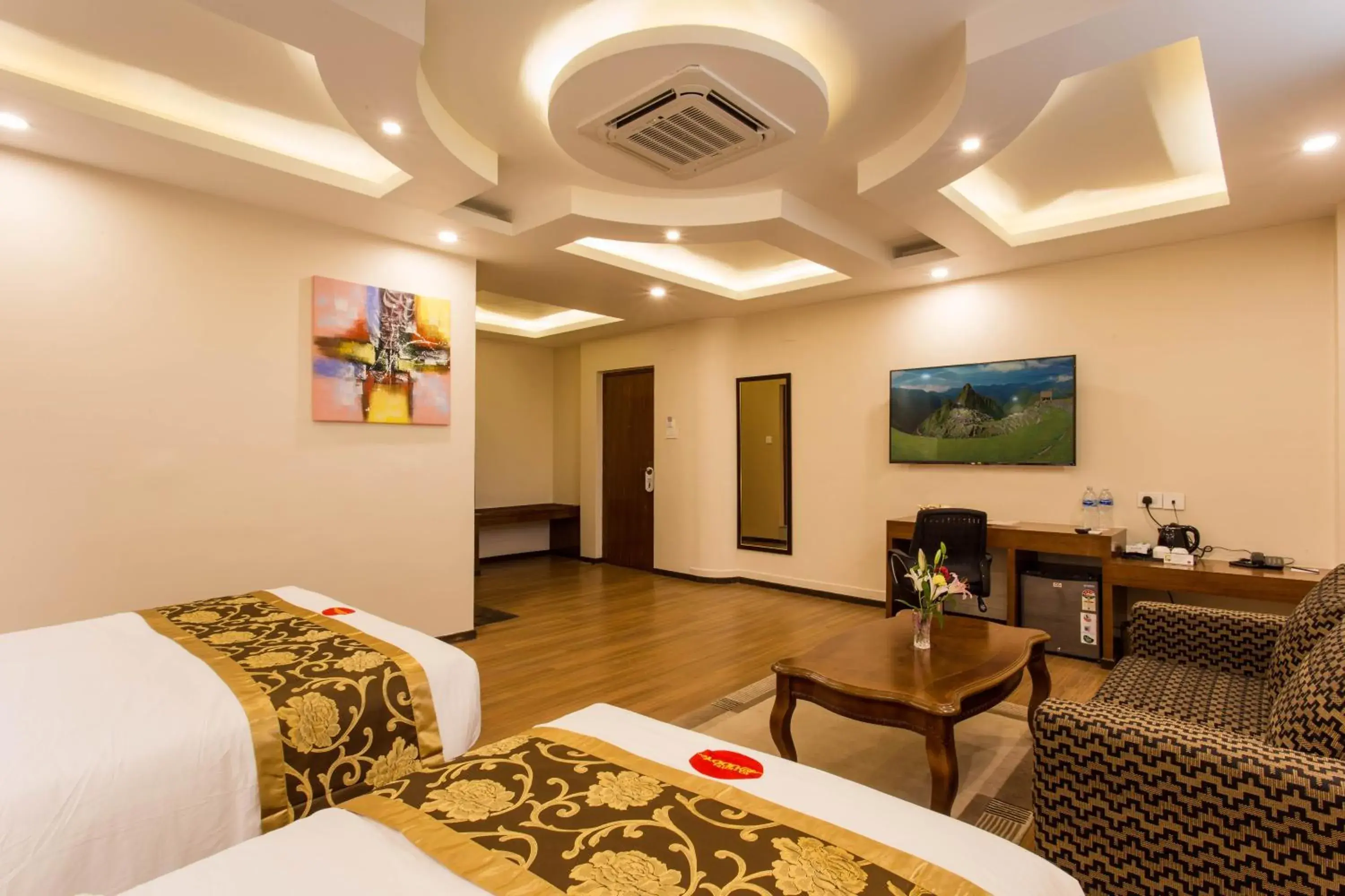 Junior Suite - single occupancy - Free Airport pickup or drop, Free Steam and Sauna once per day in Hotel Buddy Junior Suite - single occupancy - Free Airport pickup or drop, Free Steam and Sauna once per day in Hotel Buddy