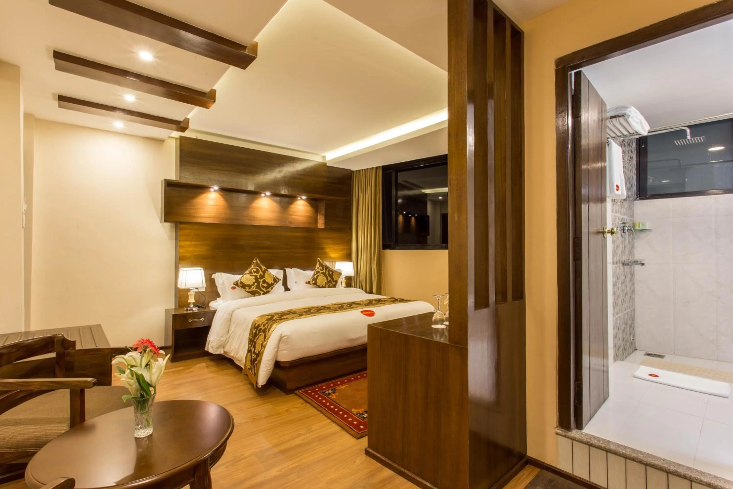 Shower in Hotel Buddy