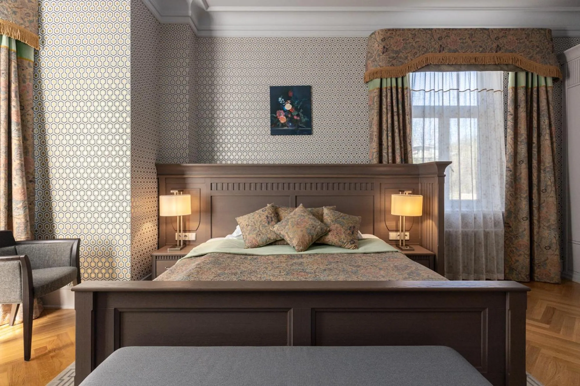 Bed in Roze Boutique Hotel