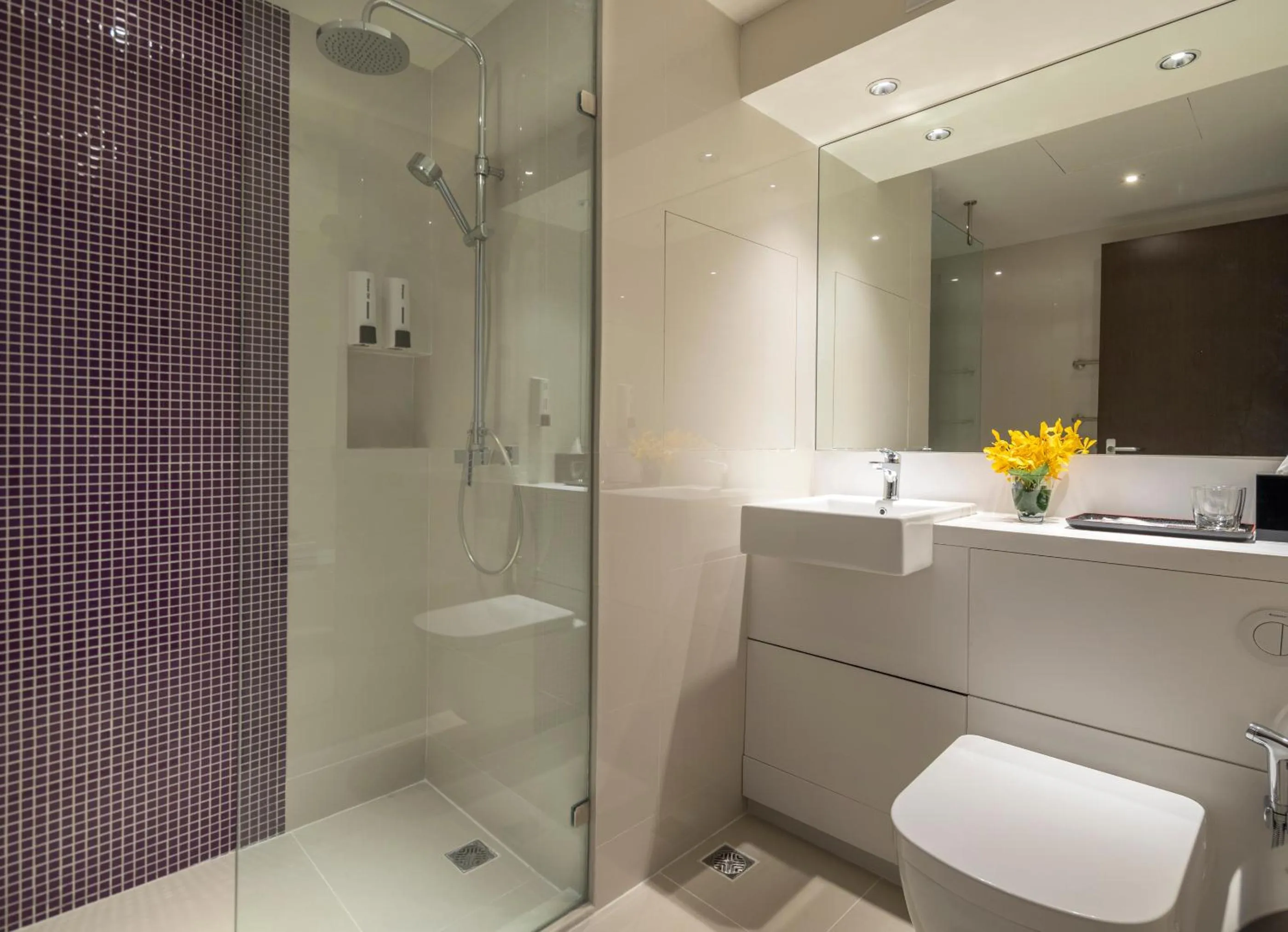 Bathroom in Travelodge Sukhumvit 11