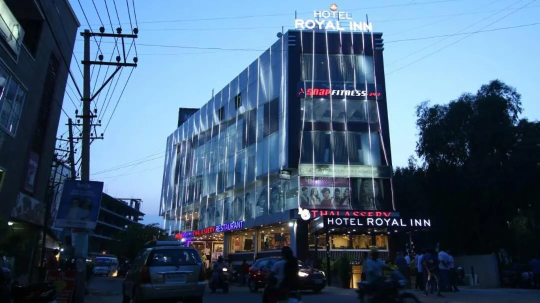 Facade/entrance in Hotel Royal Inn - Electronic City