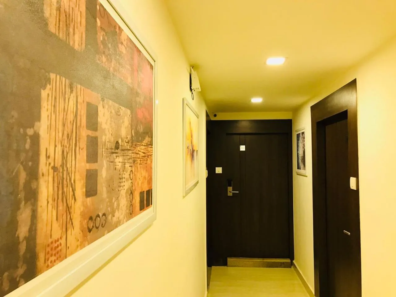 Living room in Hotel Royal Inn - Electronic City