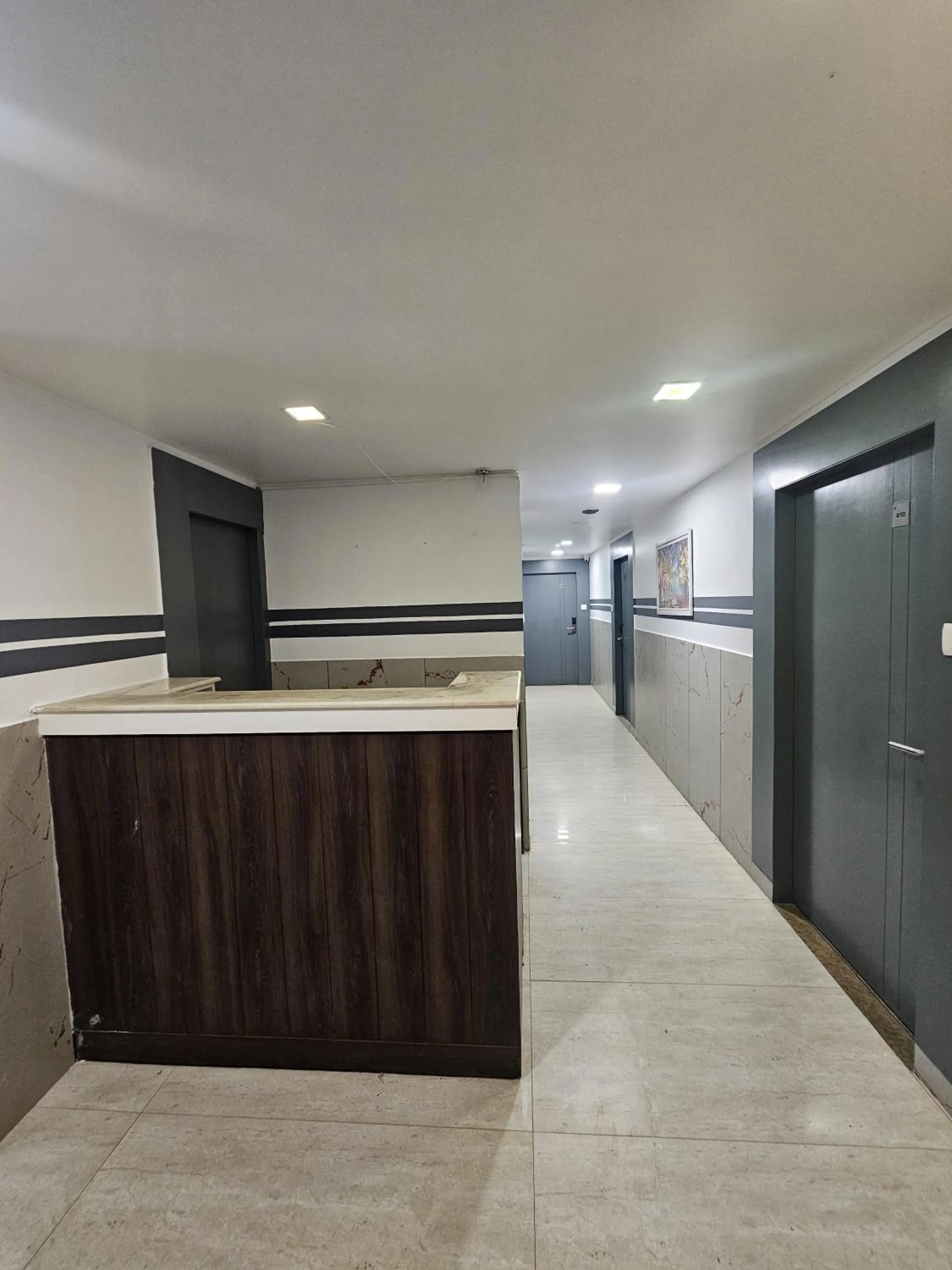 Hotel Royal Inn - Electronic City