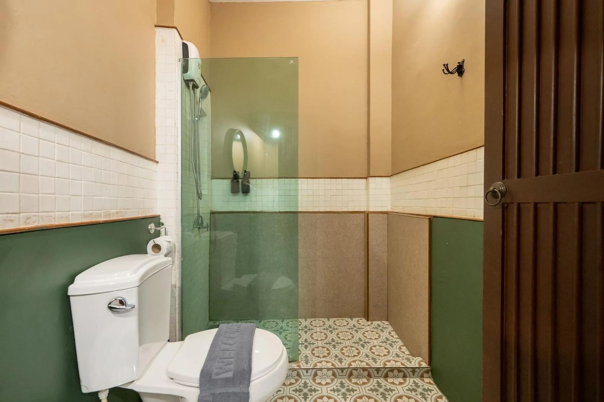 Bathroom in Arun Sa Wad 103 NaNa