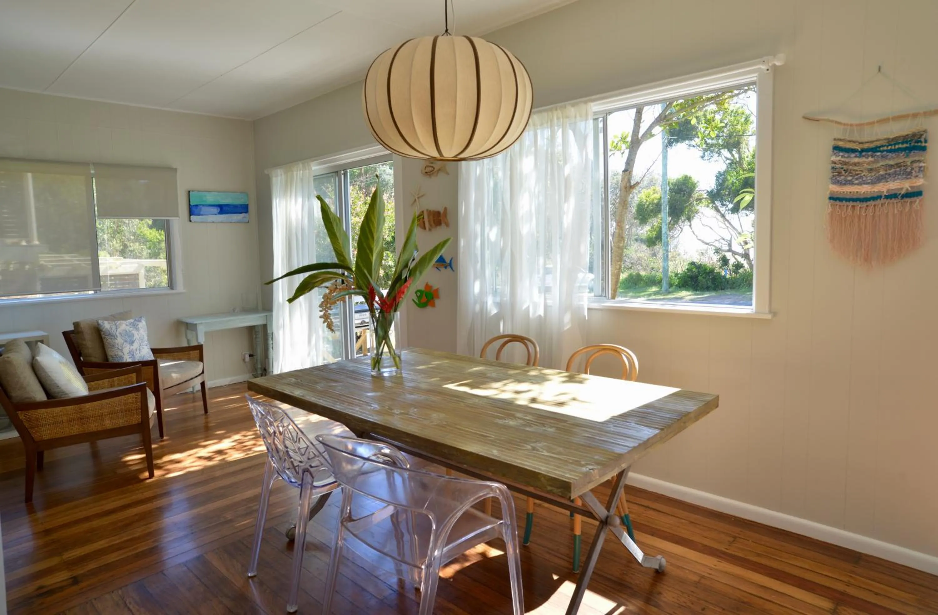 Tallowood beachfront cottage
