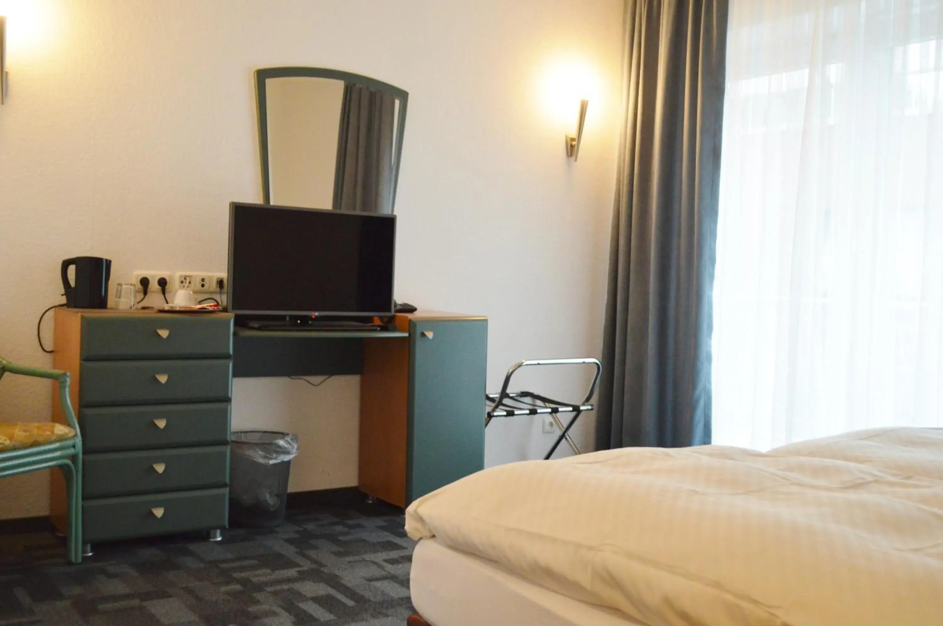 Double Room - single occupancy in Hotel B8 Voerde Double Room - single occupancy in Hotel B8 Voerde