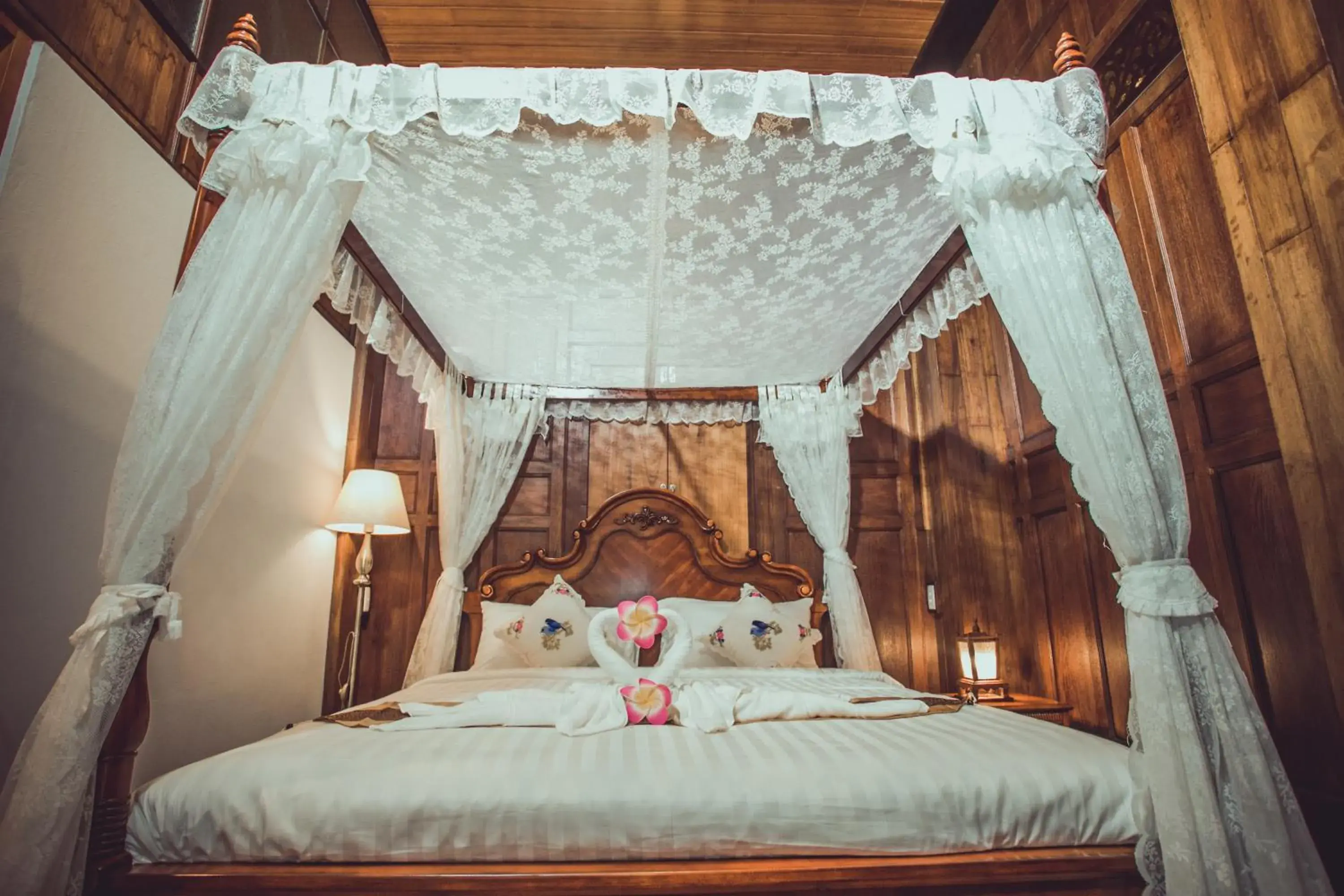 Photo of the whole room, Bed in Sasitara Thai Villas Photo of the whole room, Bed in Sasitara Thai Villas