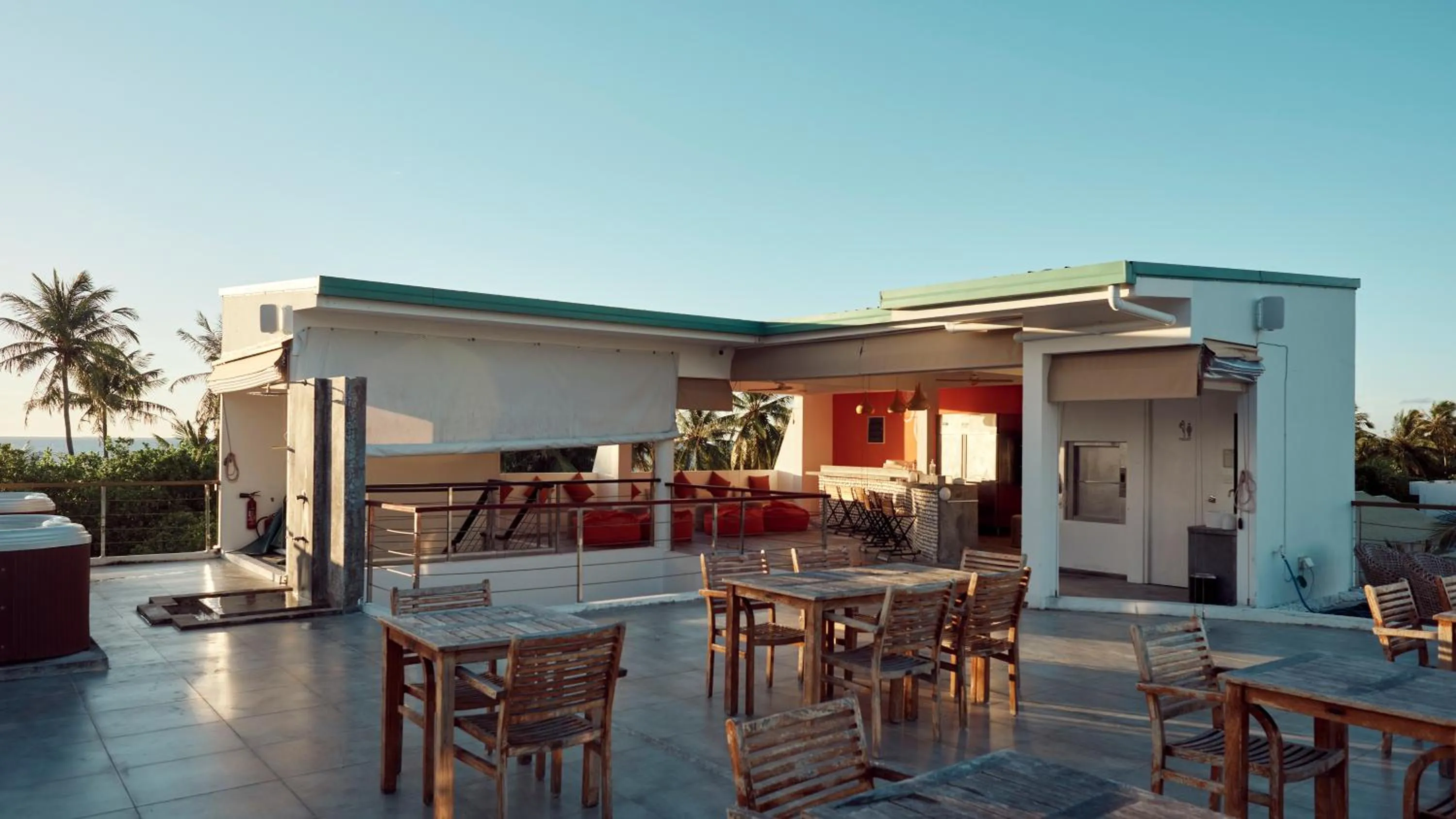 Dining area in Bliss Dhigurah