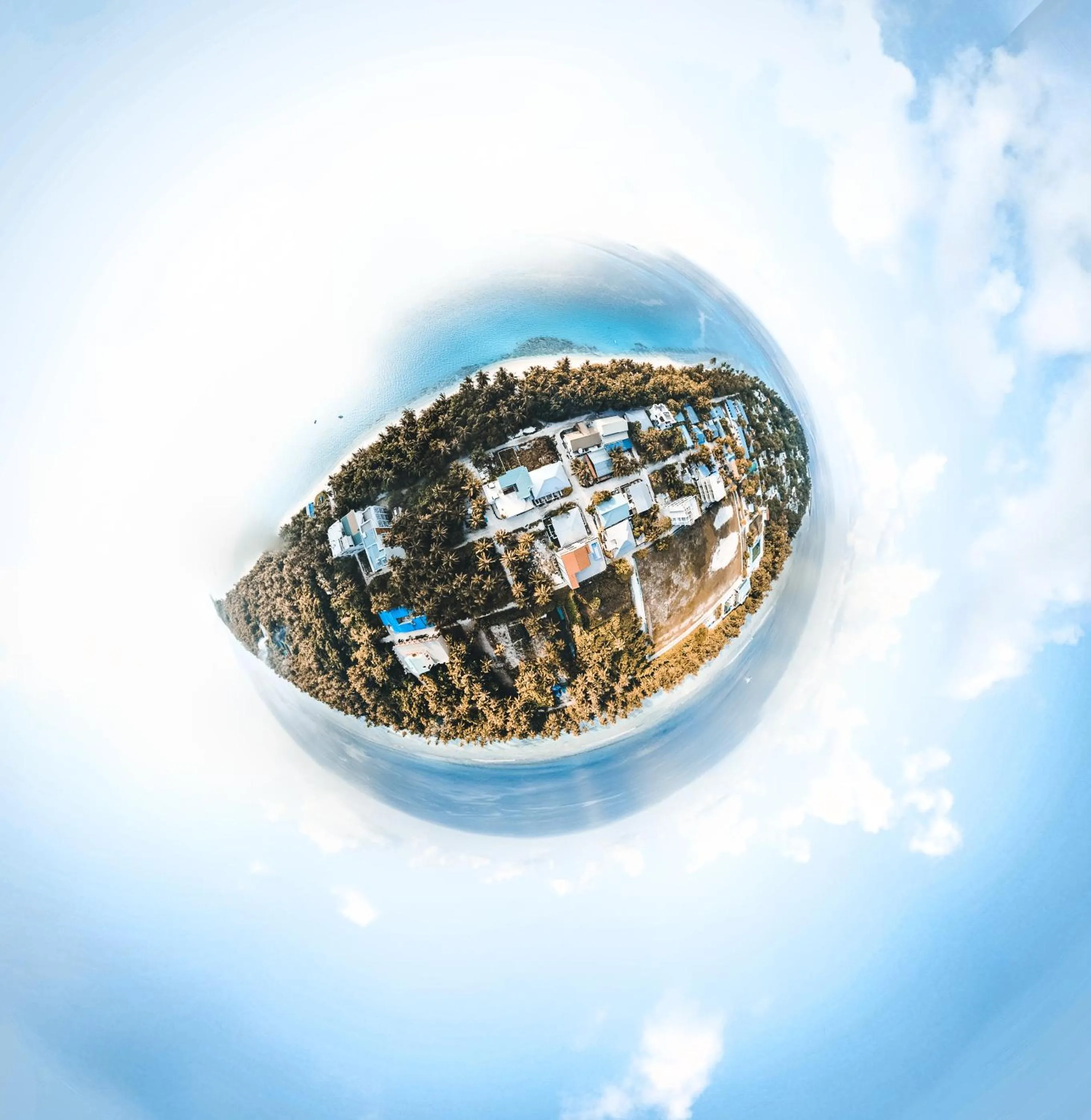 Bird's eye view in Bliss Dhigurah