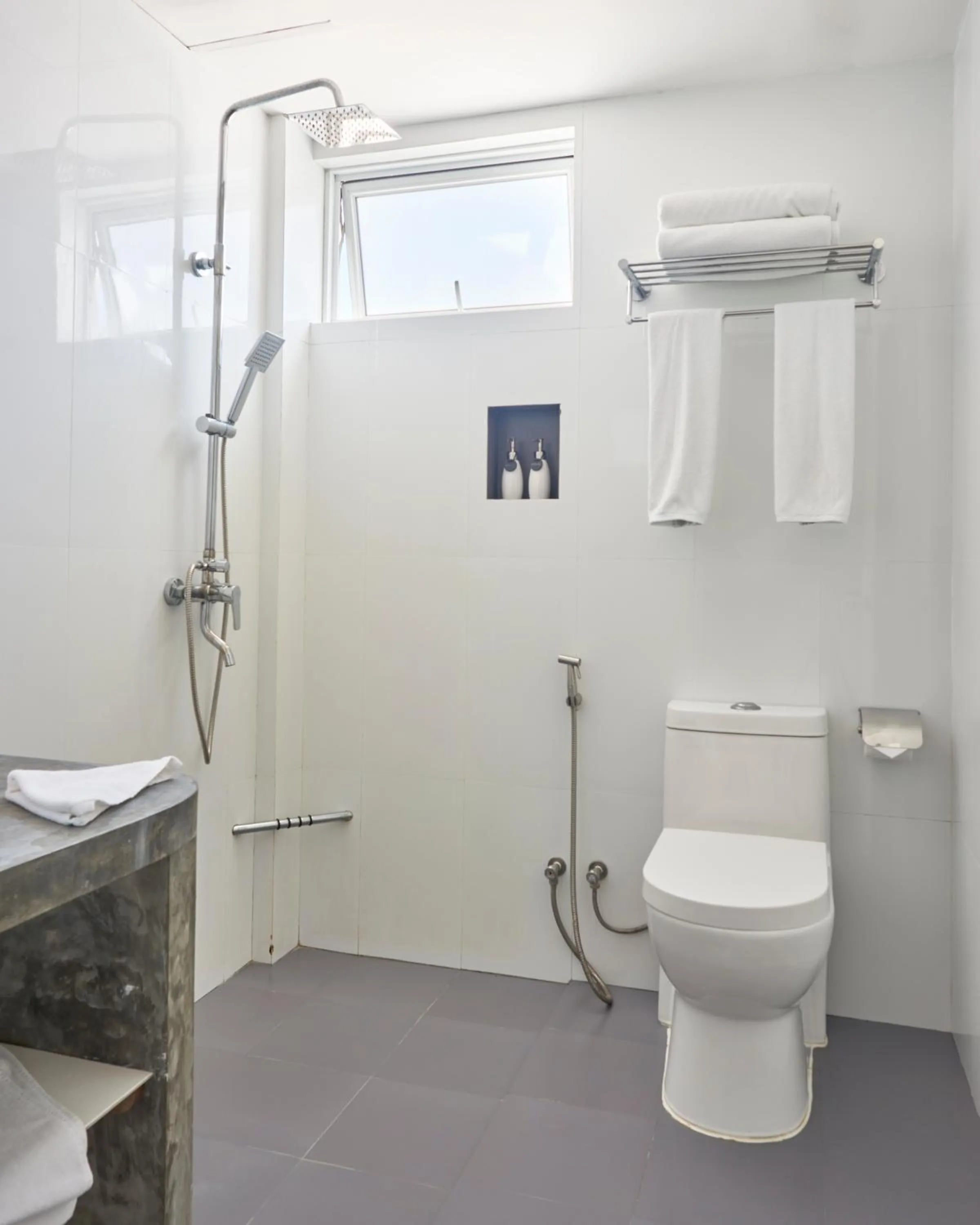 Bathroom in Bliss Dhigurah