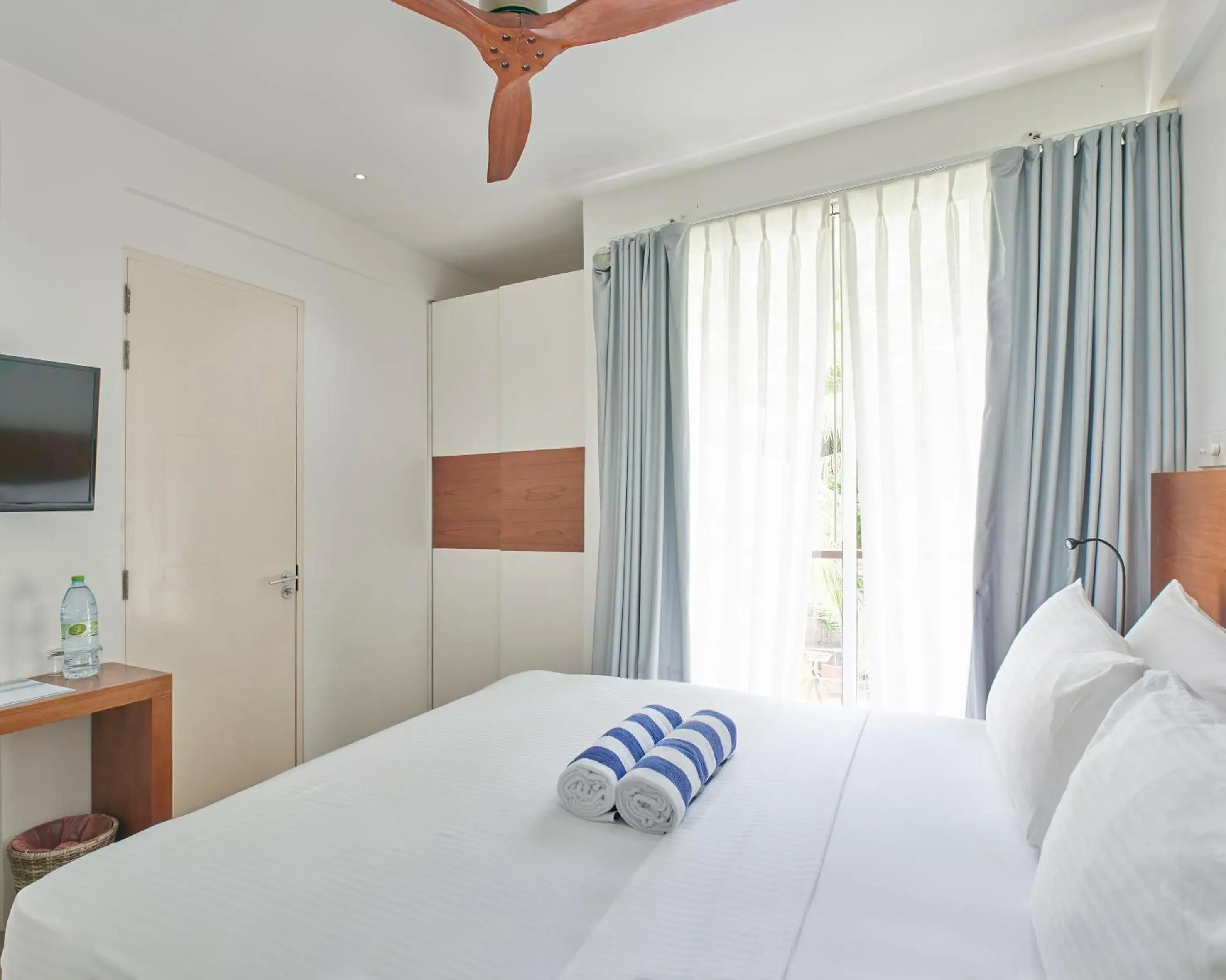 Budget Double Room - single occupancy in Bliss Dhigurah Budget Double Room - single occupancy in Bliss Dhigurah