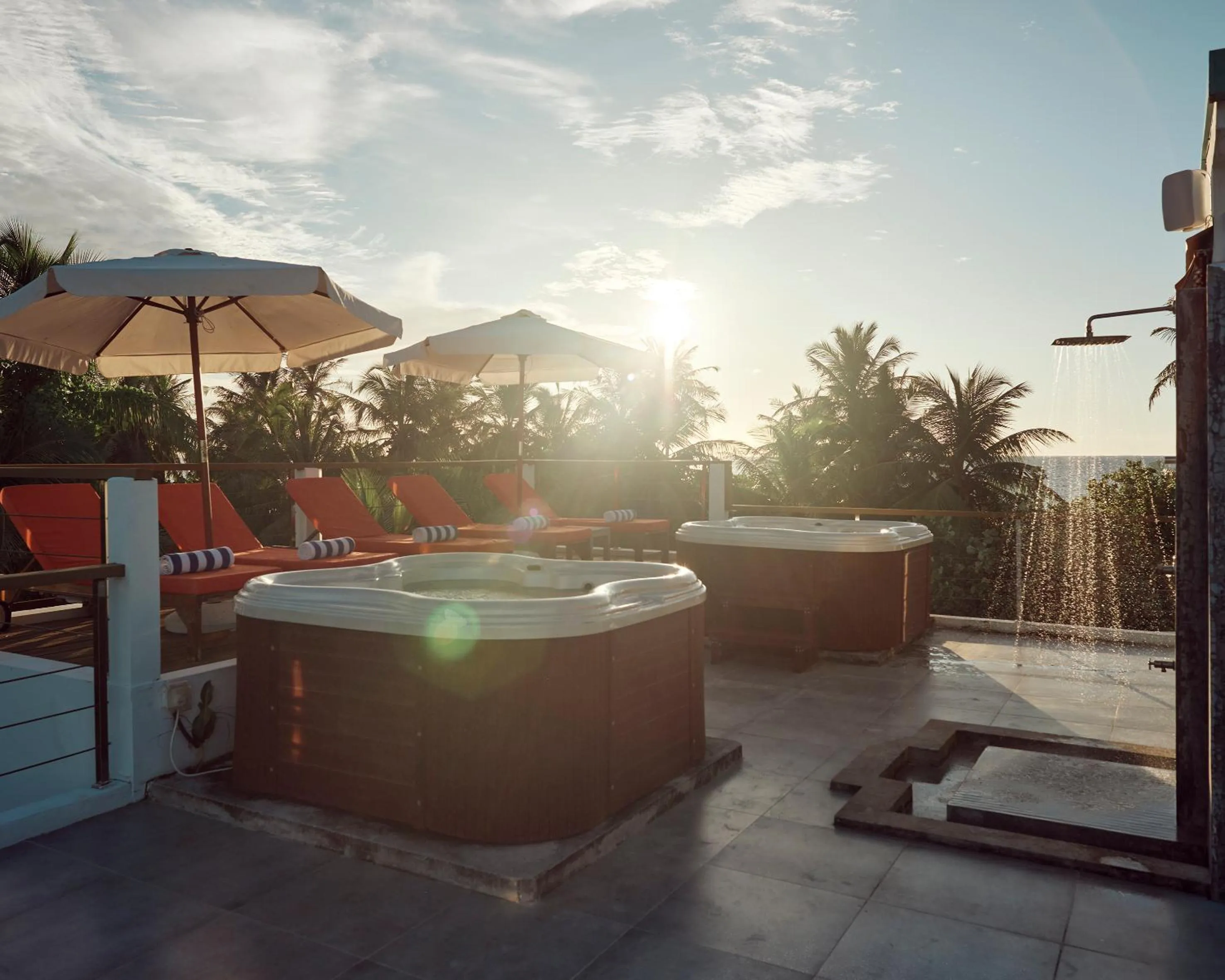 Hot Tub in Bliss Dhigurah